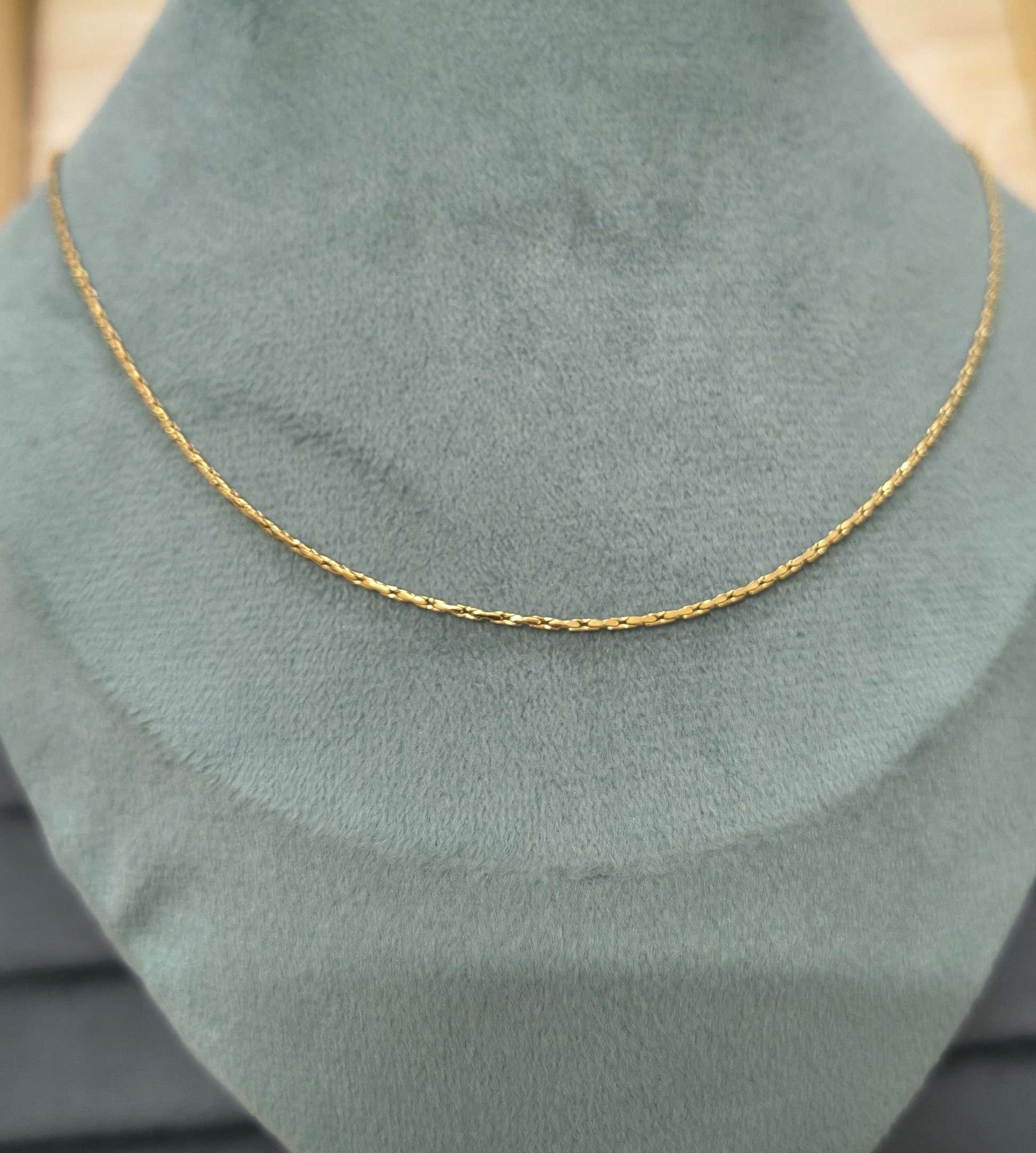 Anti Tarnish Necklace Twisted Thin Chain 18K Gold Plated