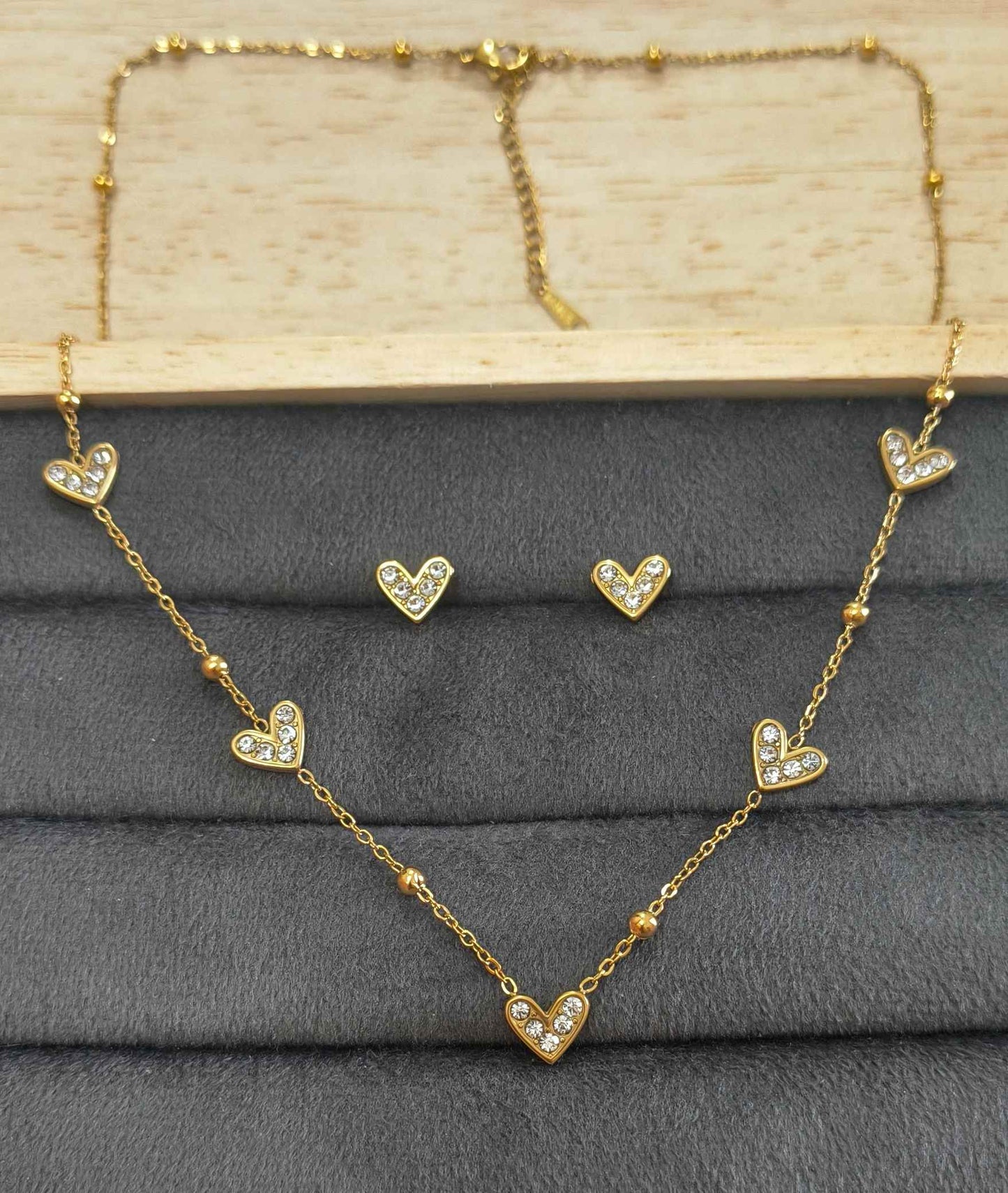 Anti Tarnish Necklace With Earrings Delicate Heart Set
