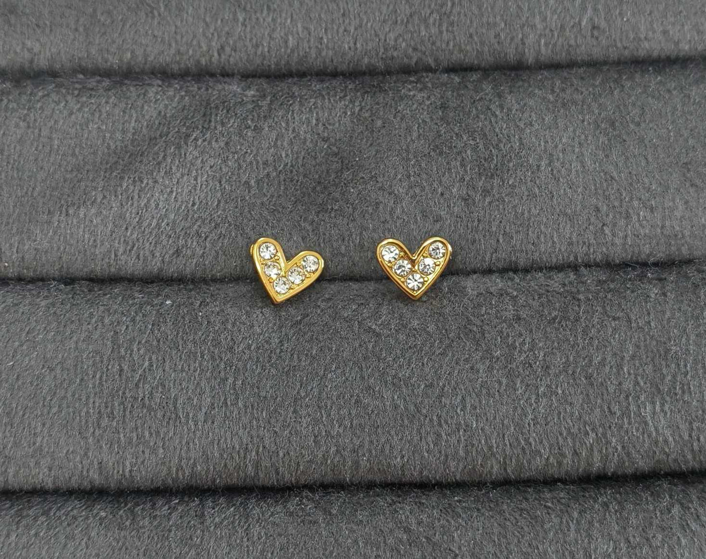 Anti Tarnish Necklace With Earrings Delicate Heart Set