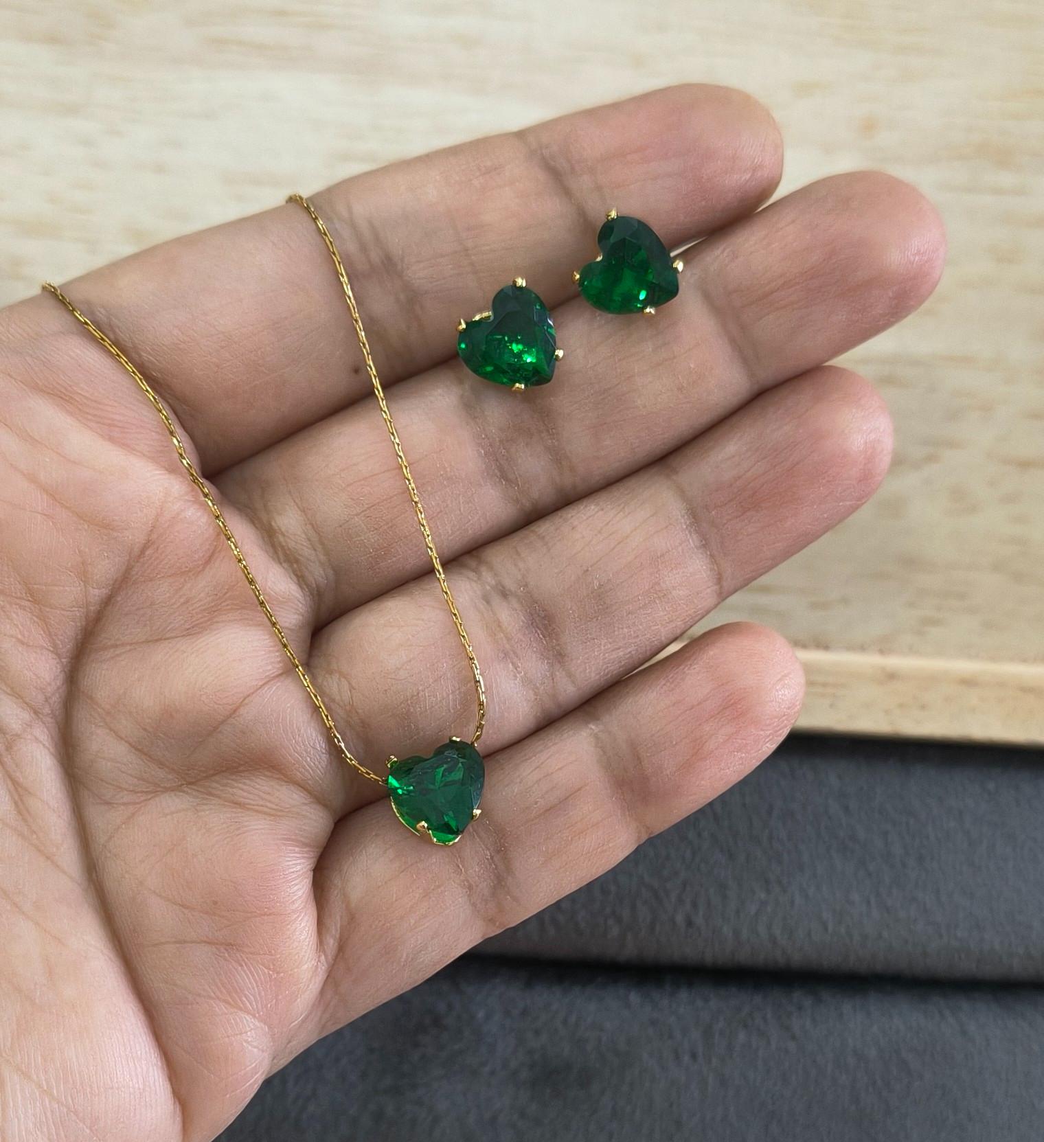 Anti Tarnish Necklace With Earrings Green Heart Stone Set