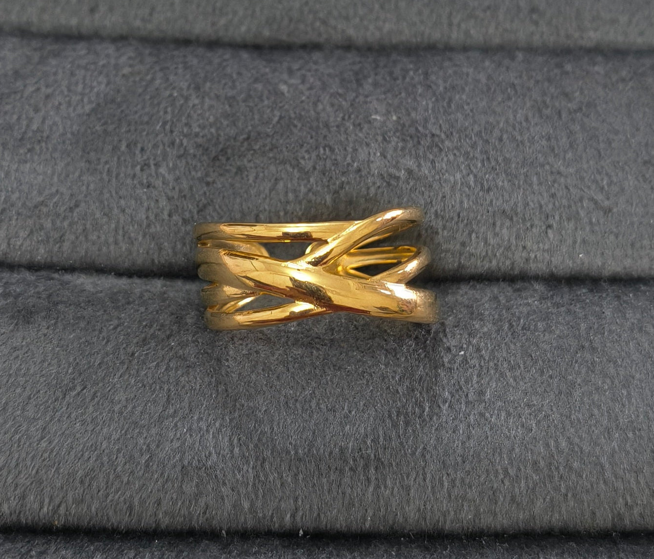 Anti Tarnish Overlapping Ring Adjustable 18K Gold Plated