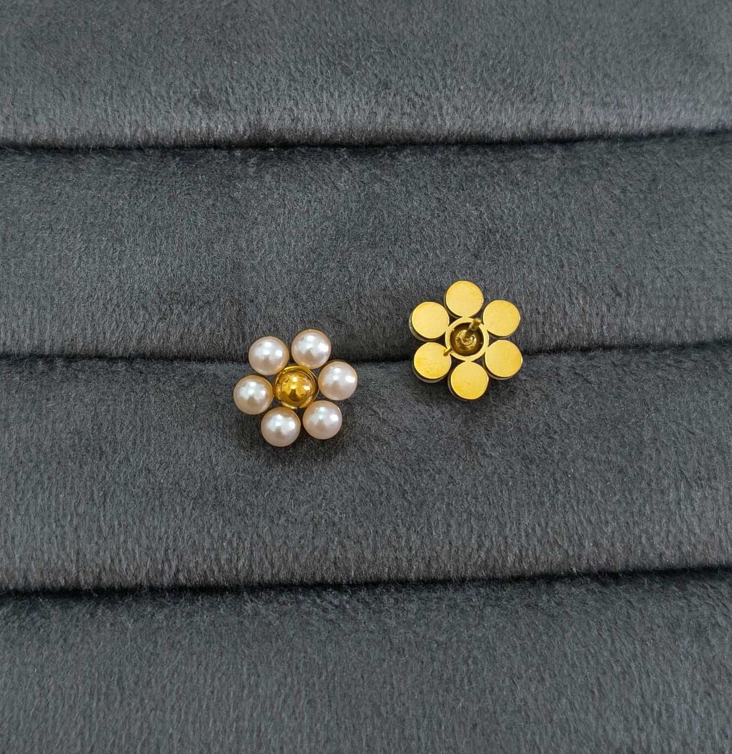 Anti Tarnish Pearl Flower Stud Earrings 18K Gold Plated
