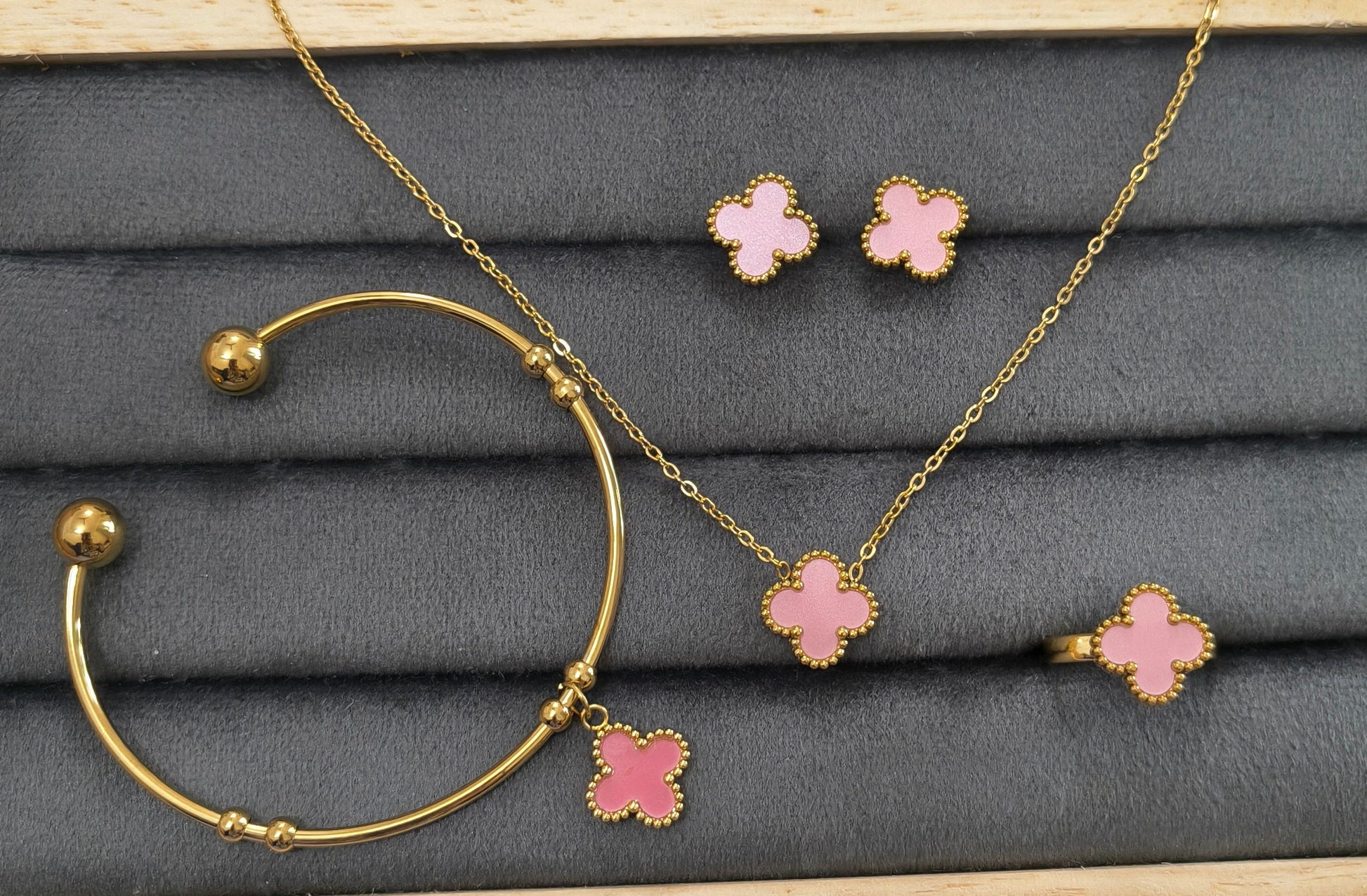 Anti Tarnish Pink Clover Style Necklace Ring Bracelet Earring Combo