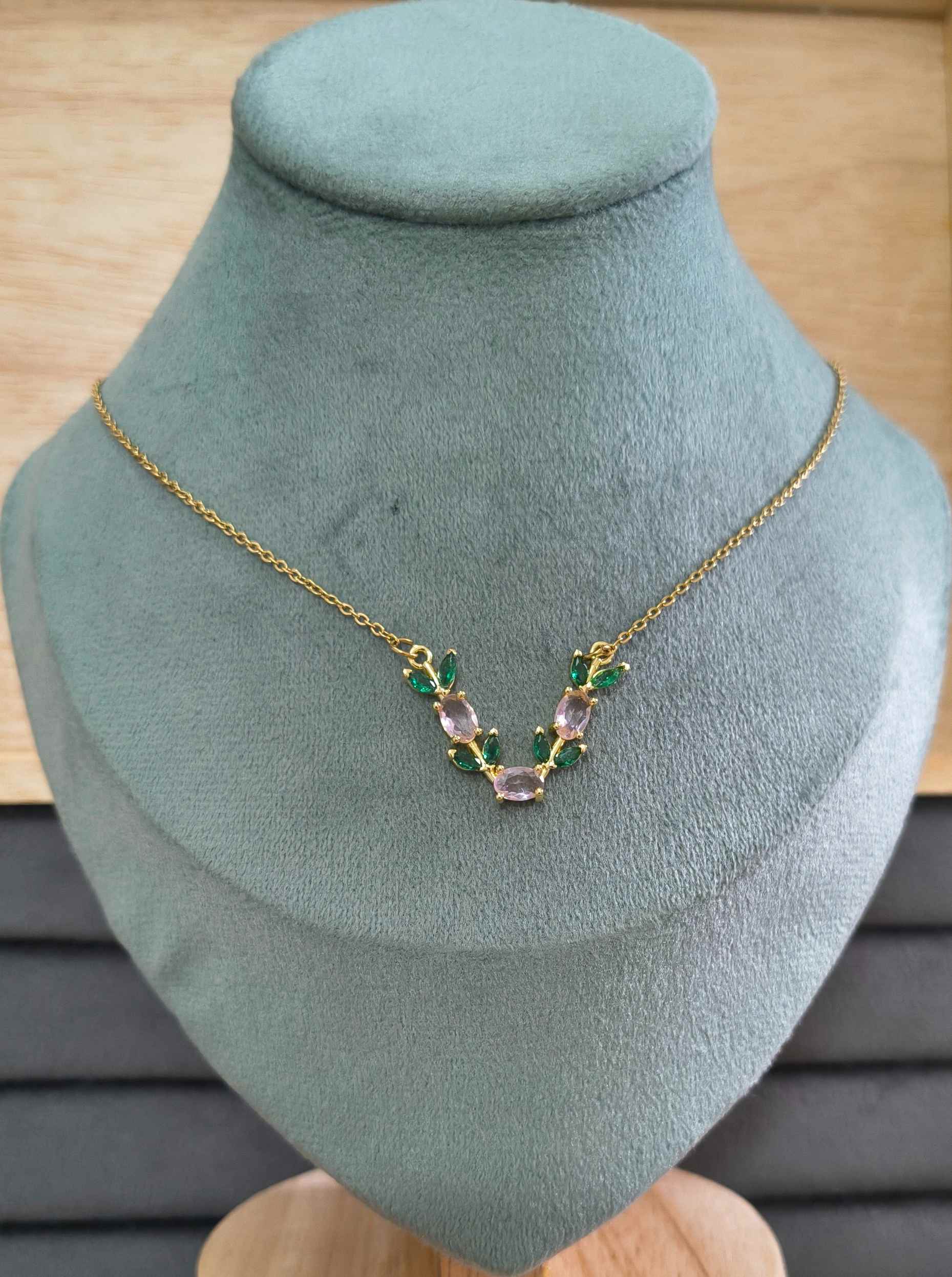 Anti Tarnish Pink Tulip Pendant Necklace 18K Gold Plated