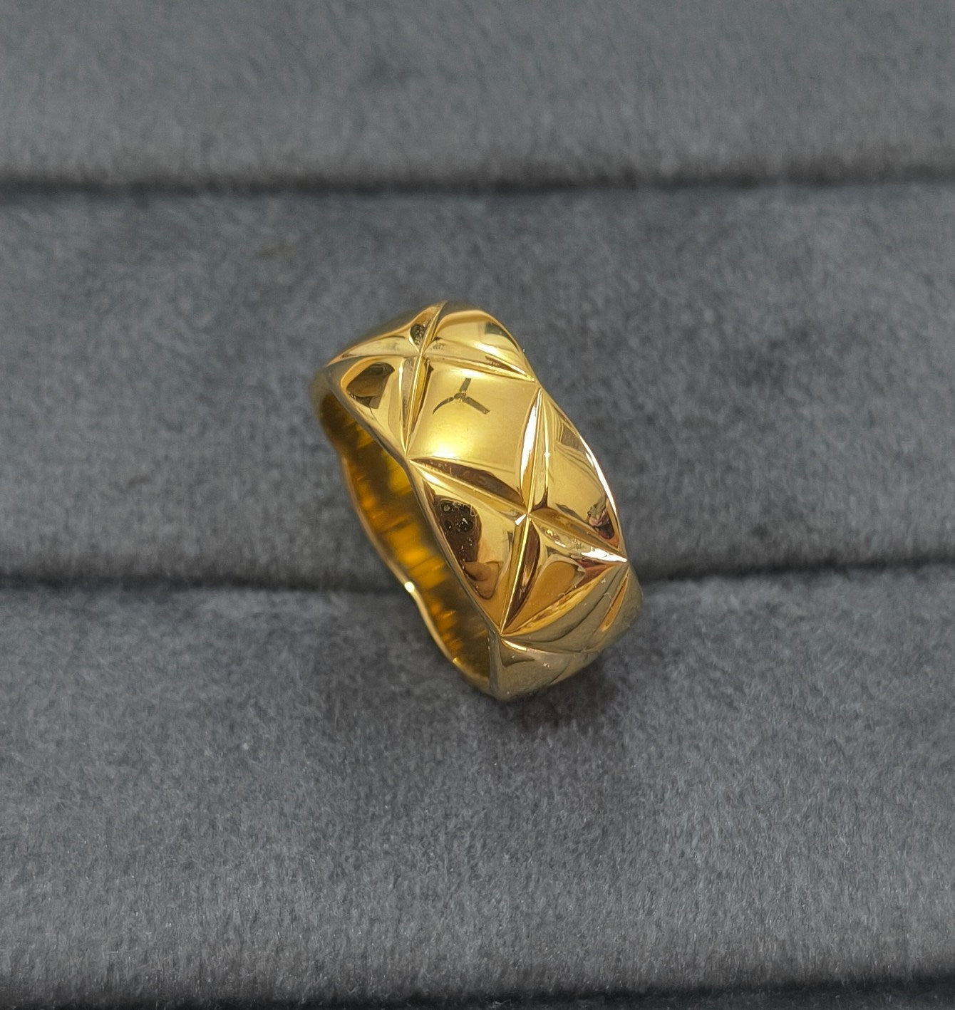 Anti Tarnish Ring Bold Coco Crush Unisex 18K Gold Plated