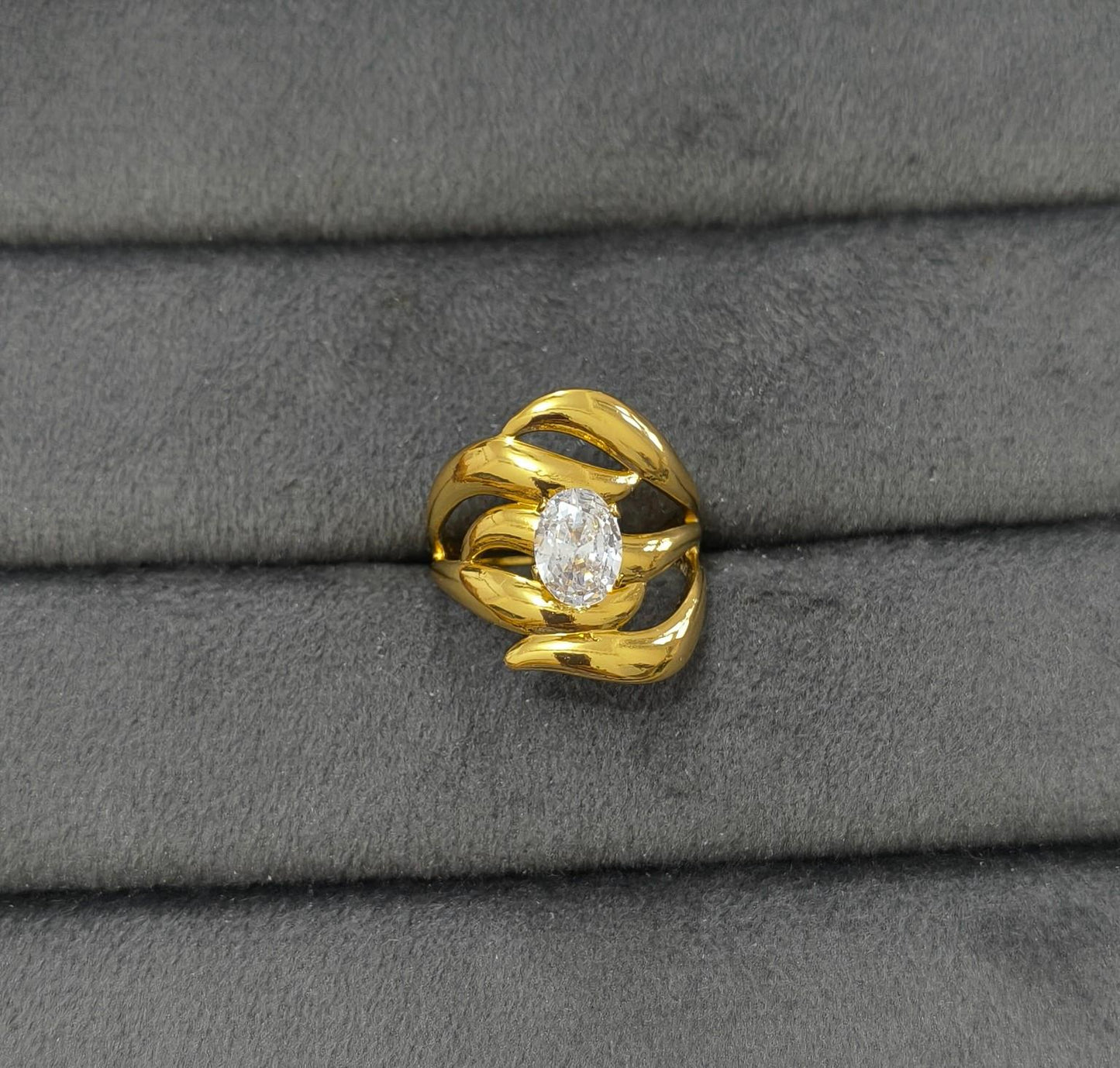 Anti Tarnish Ring Bold Solitaire Diamond Ring 18K Gold Plated