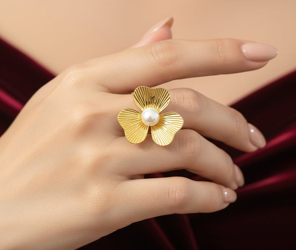 Anti Tarnish Ring Chunky Pearl Floral 18K Gold Plated
