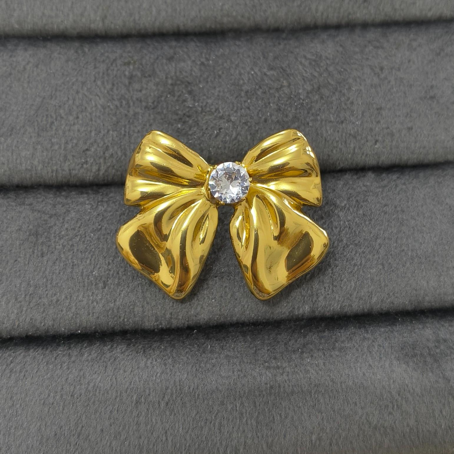 Anti Tarnish Ring Chunky Solitaire Bow Ring 18K Gold Plated