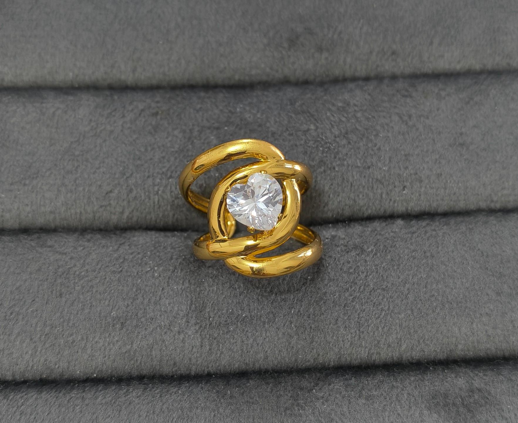 Anti Tarnish Ring Chunky Solitaire Diamond Ring 18K Gold Plated