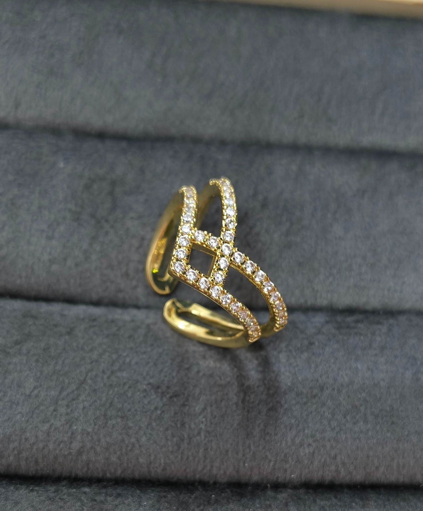 Anti Tarnish Ring Double V Shape Ring 18K Gold Plated