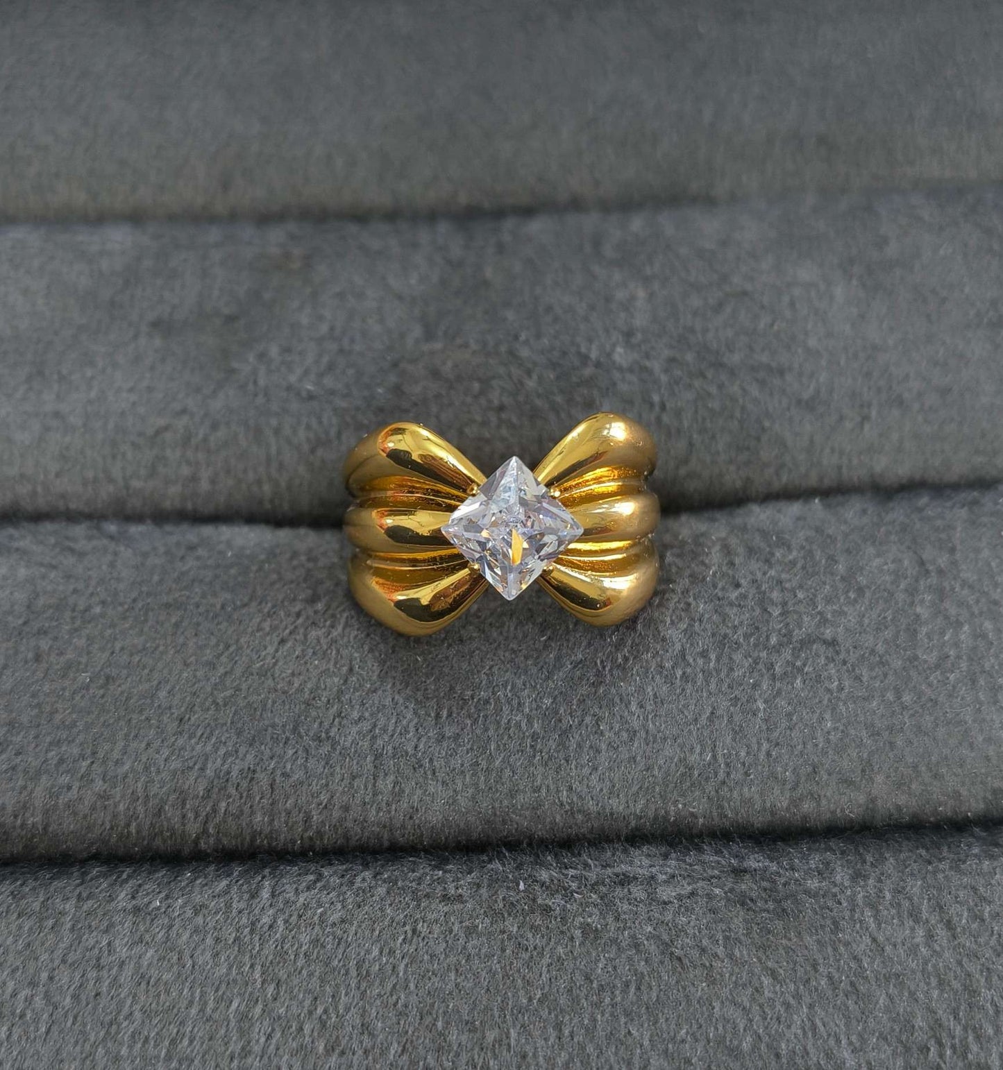 Anti Tarnish Ring Engagement Solitaire Ring 18K Gold Plated