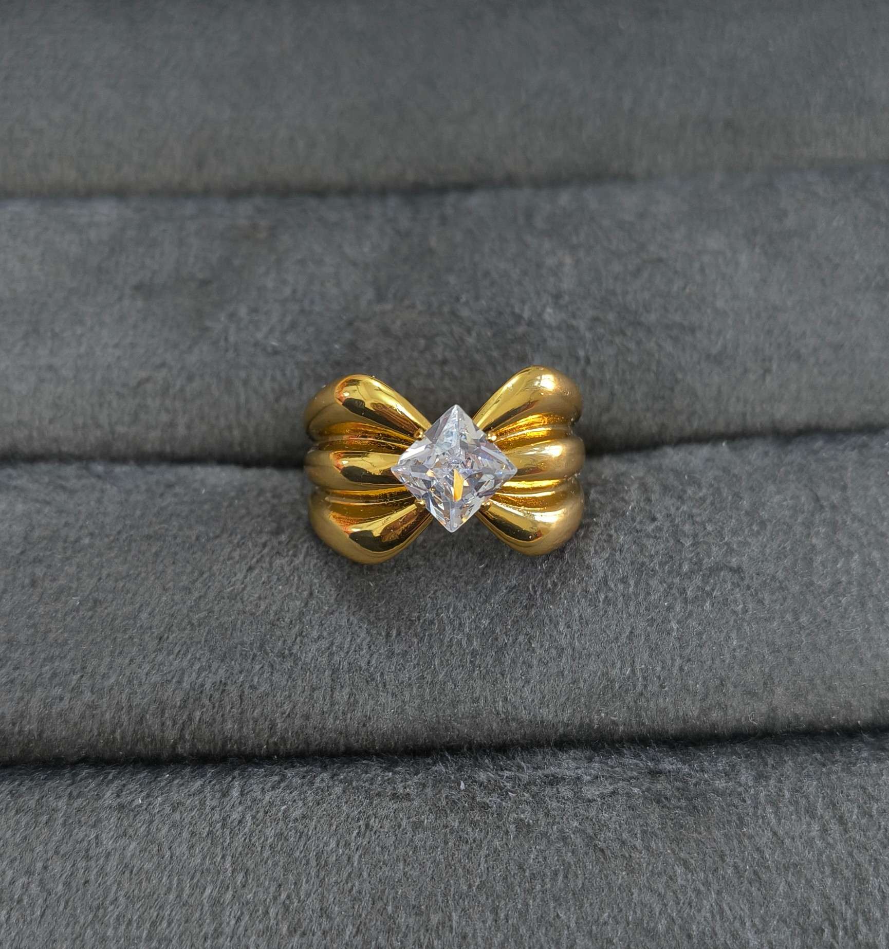 Anti Tarnish Ring Engagement Solitaire Ring 18K Gold Plated