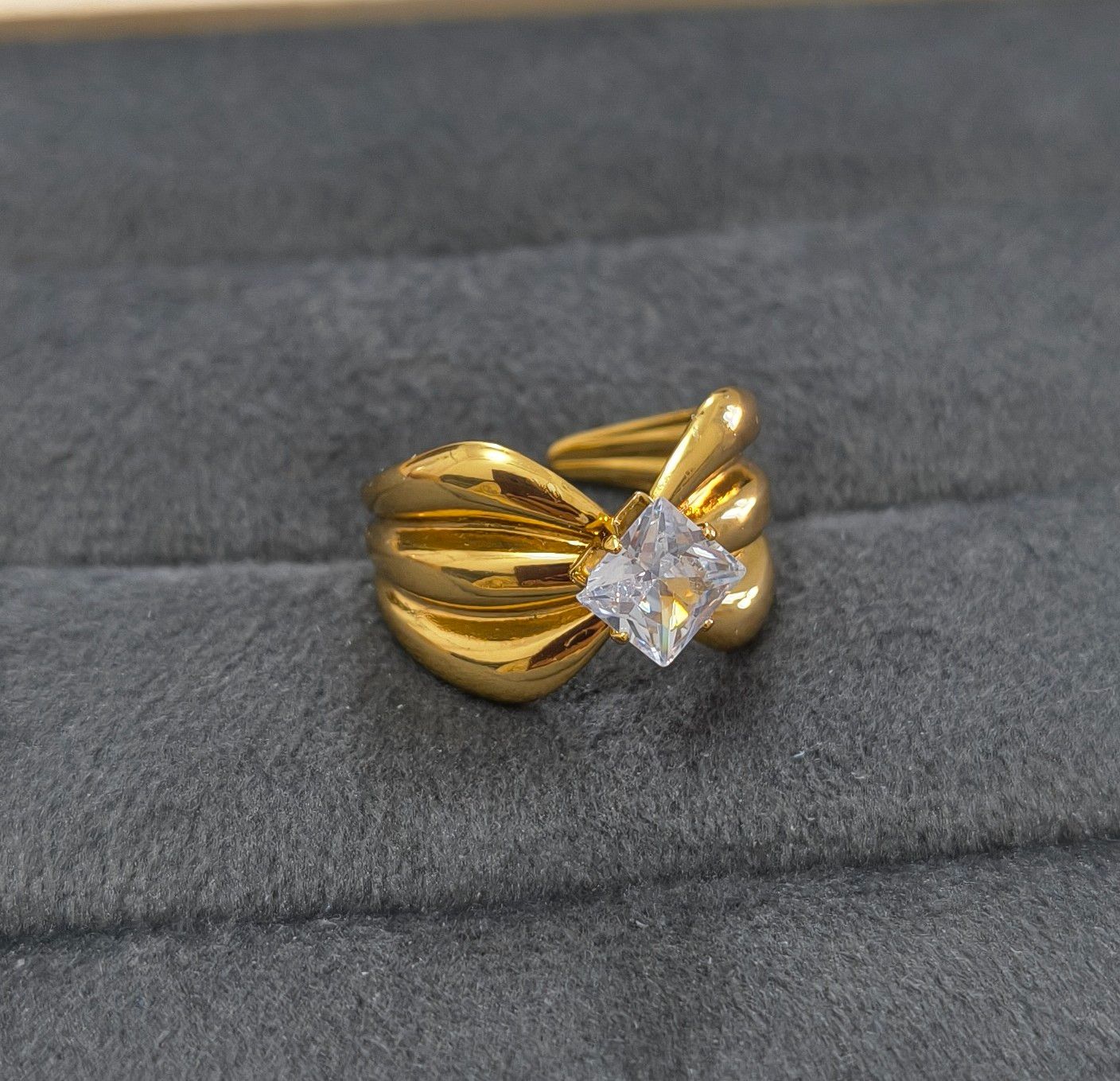 Anti Tarnish Ring Engagement Solitaire Ring 18K Gold Plated