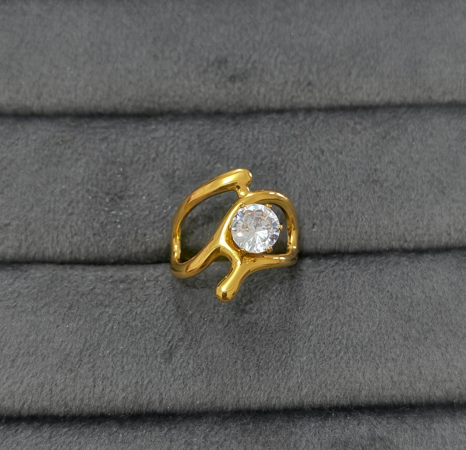 Anti Tarnish Ring Geometric Solitaire Ring 18K Gold Plated