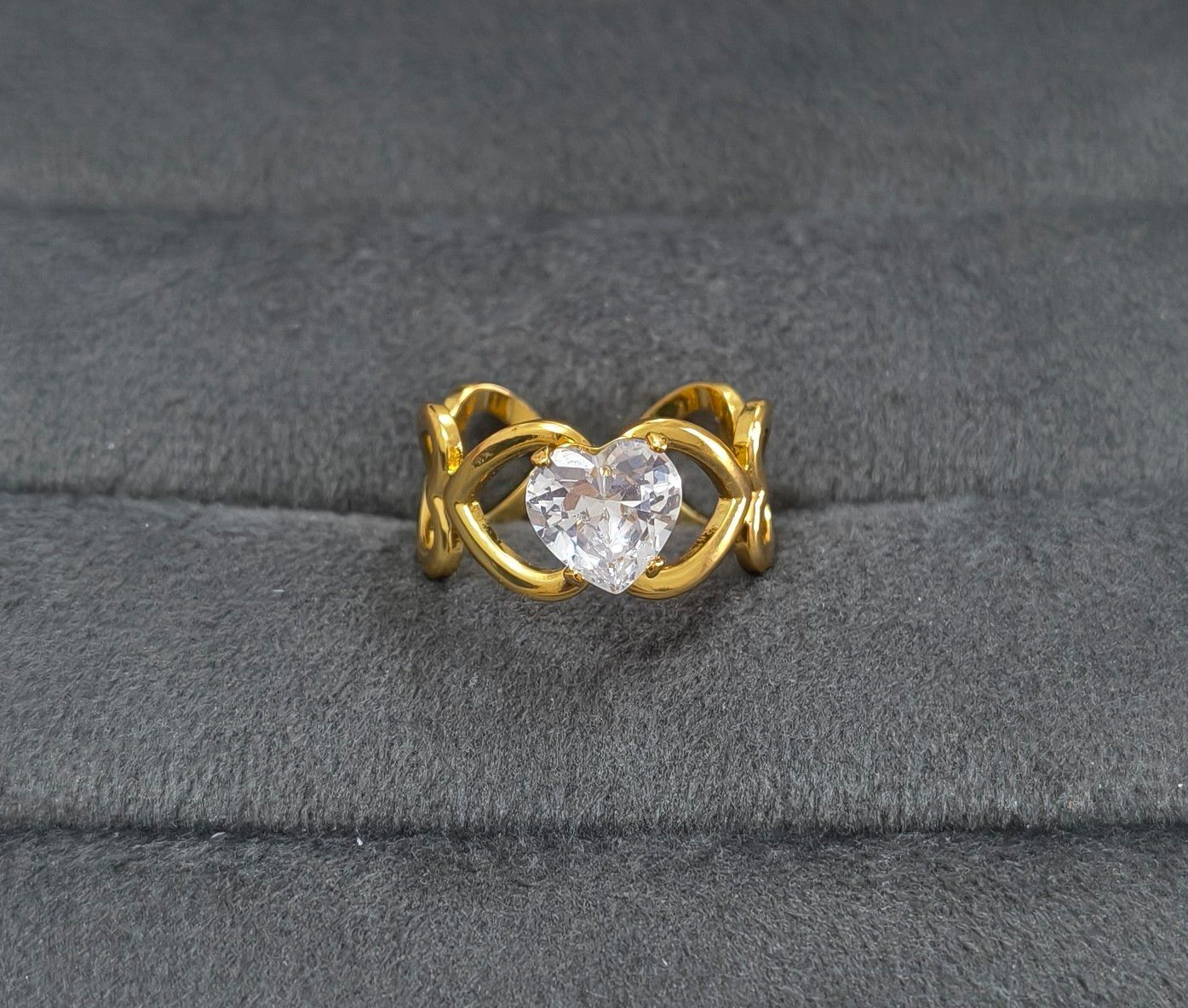 Anti Tarnish Ring Heart Promise Solitaire Ring 18K Gold Plated