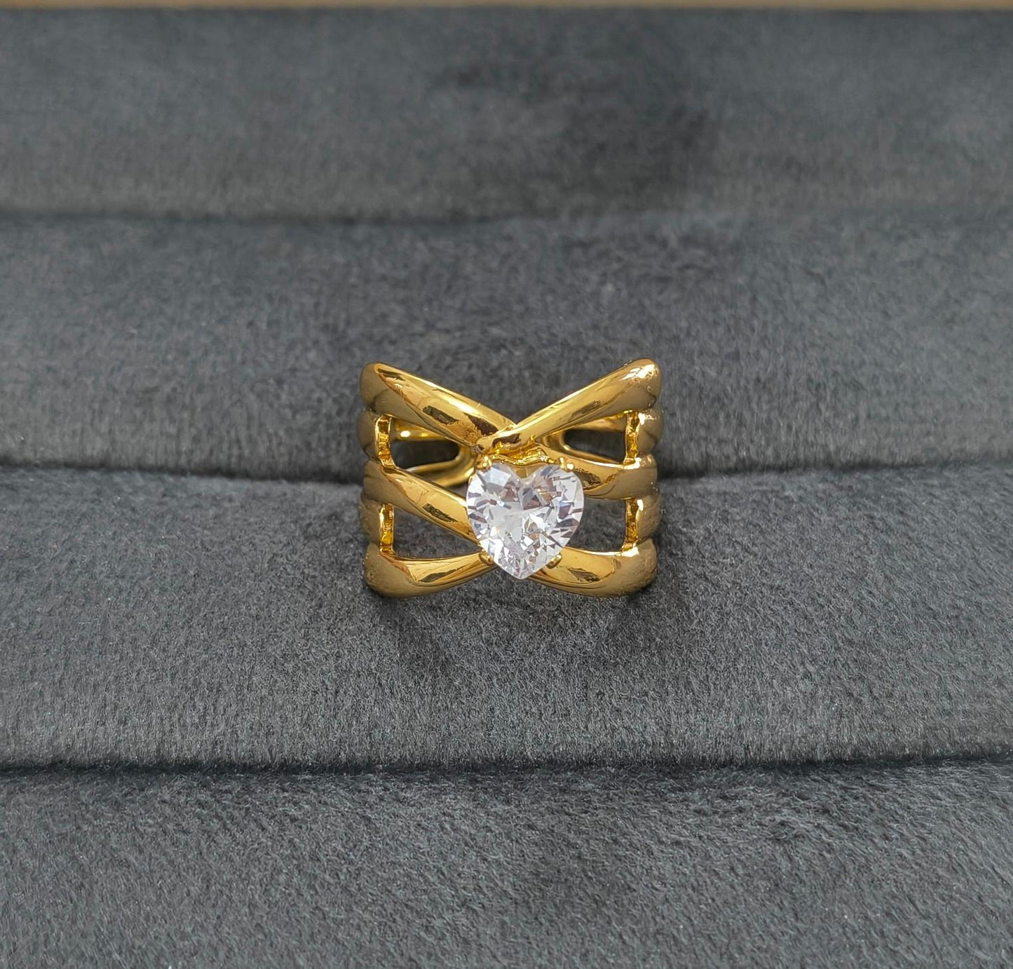 Anti Tarnish Ring Heart Solitaire Ring 18K Gold Plated