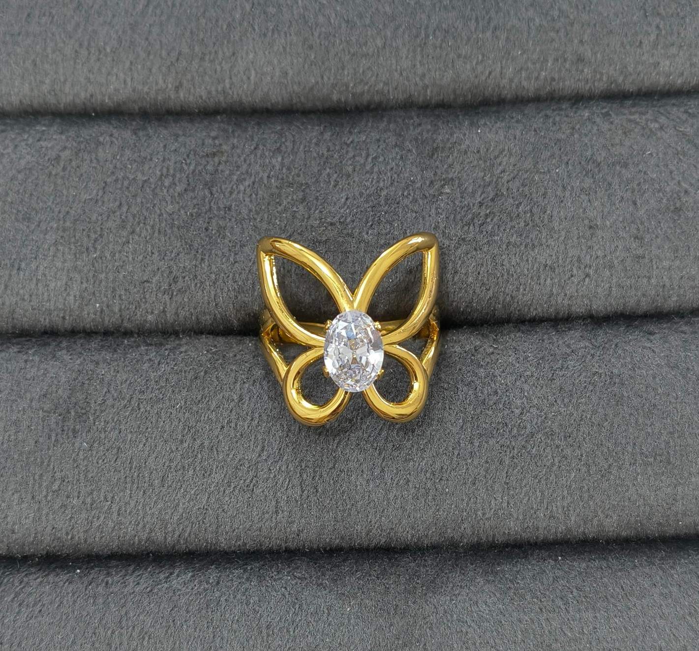 Anti Tarnish Ring Hollow Butterfly Solitaire 18K Gold Plated