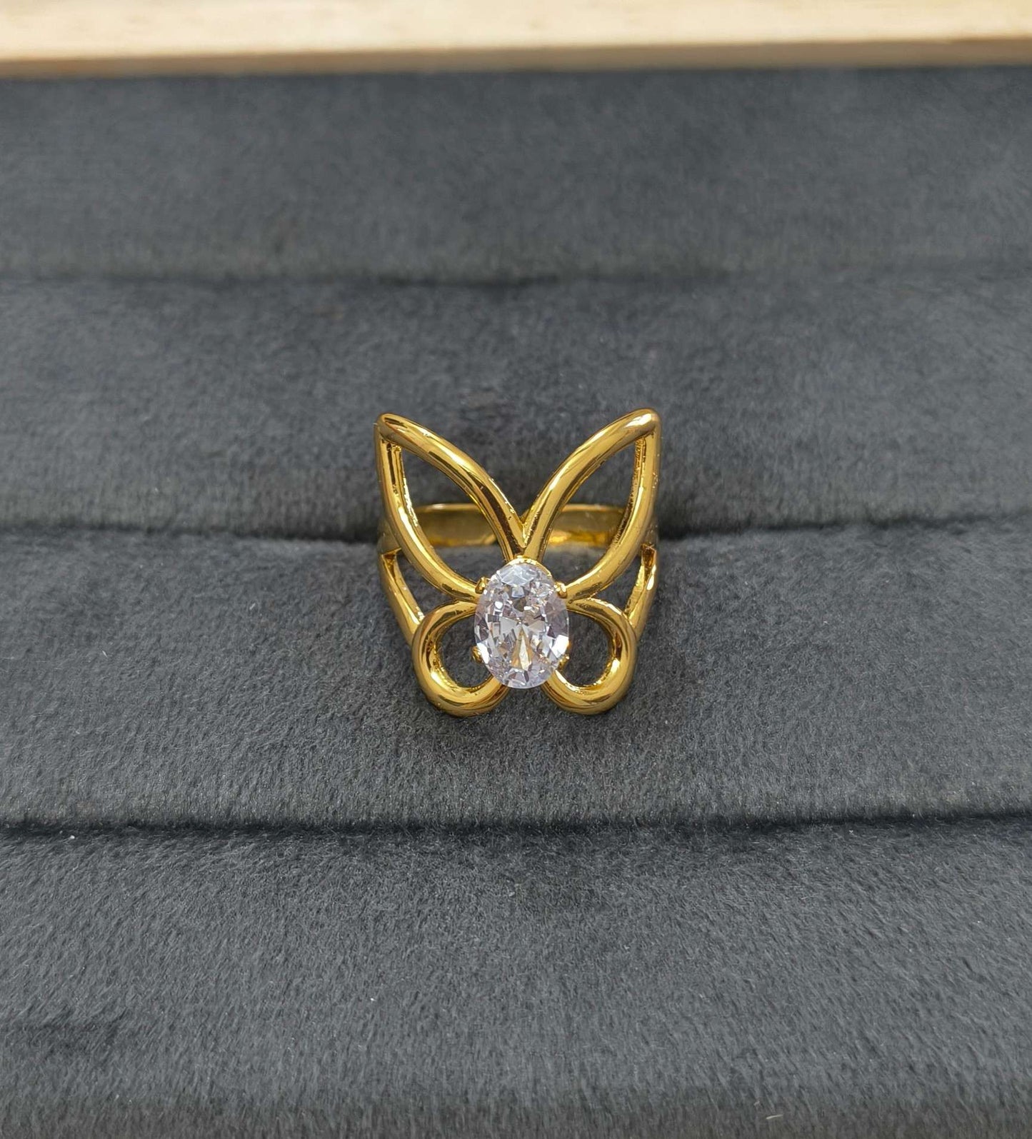 Anti Tarnish Ring Hollow Butterfly Solitaire 18K Gold Plated