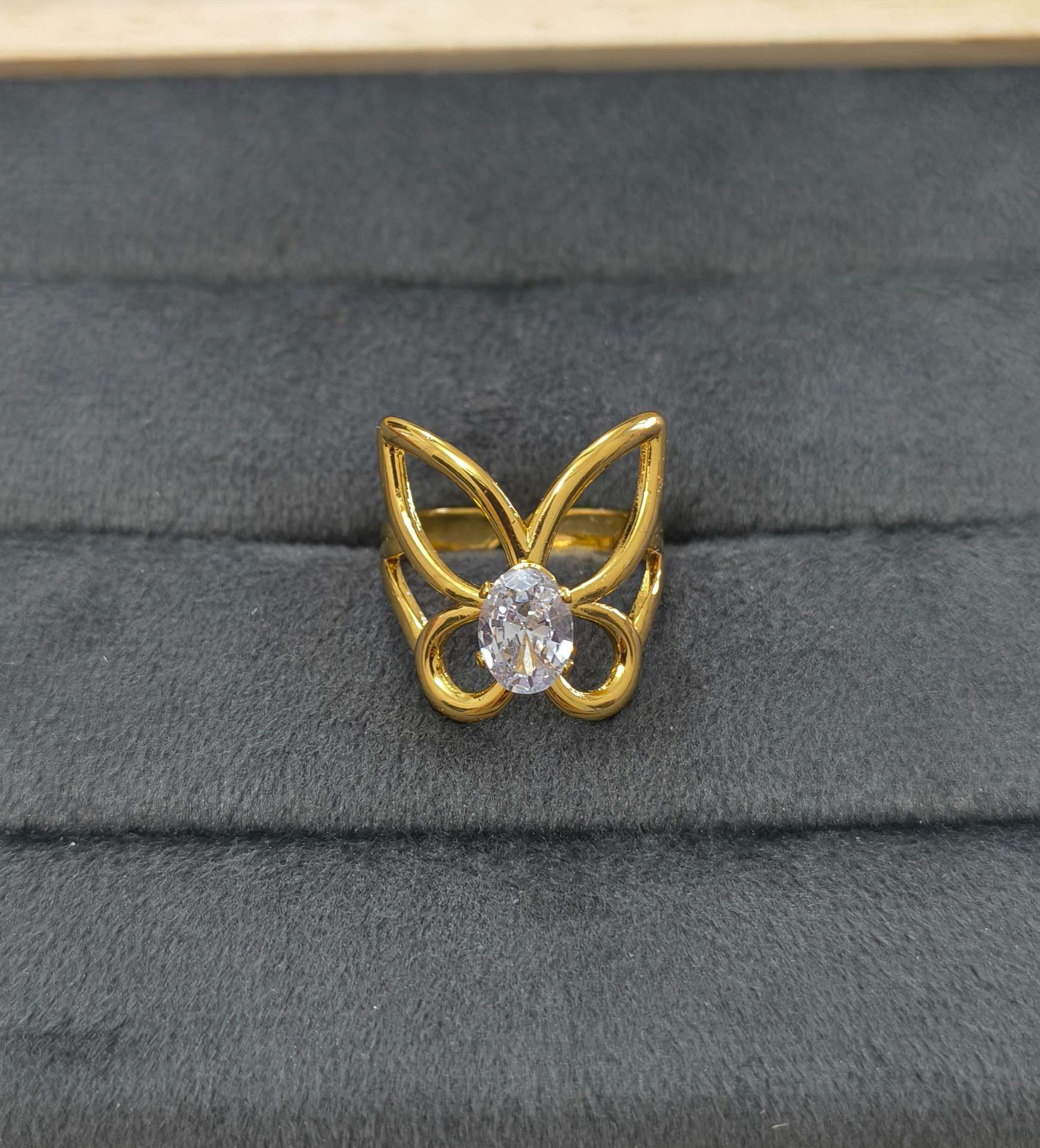 Anti Tarnish Ring Hollow Butterfly Solitaire 18K Gold Plated