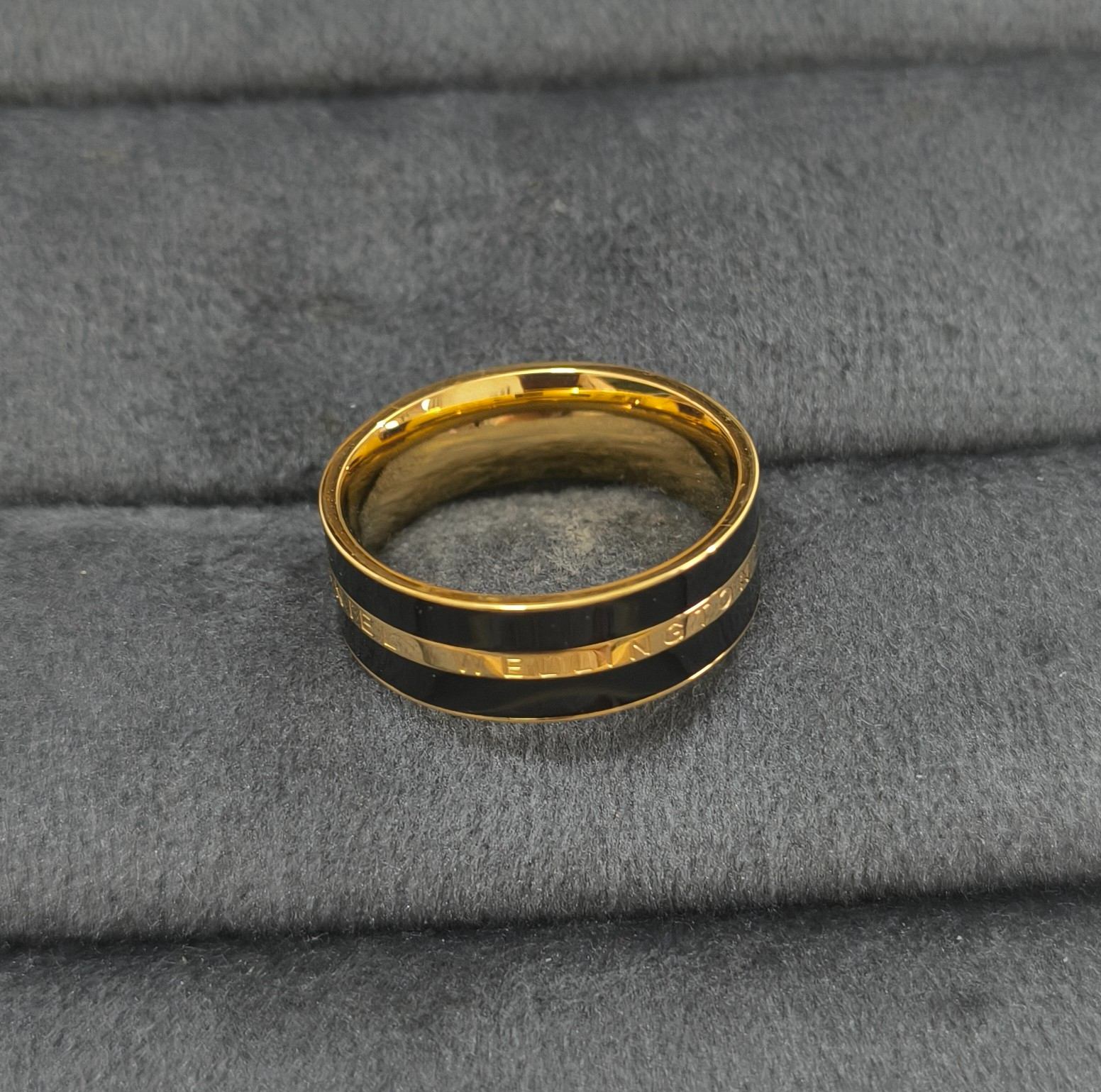 Anti Tarnish Ring Infinite Black Ring Unisex 18K Gold Plated