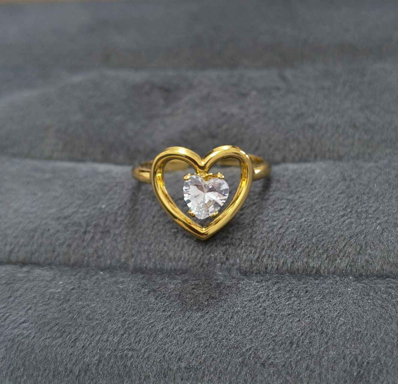 Anti Tarnish Ring Love Solitaire Ring 18K Gold Plated