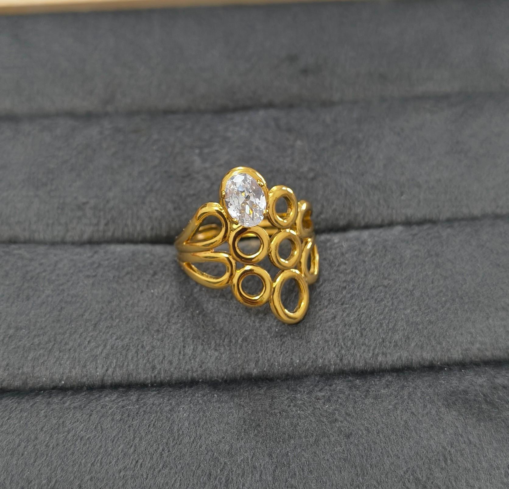 Anti Tarnish Ring Mesh Circle Solitaire Ring 18K Gold Plated