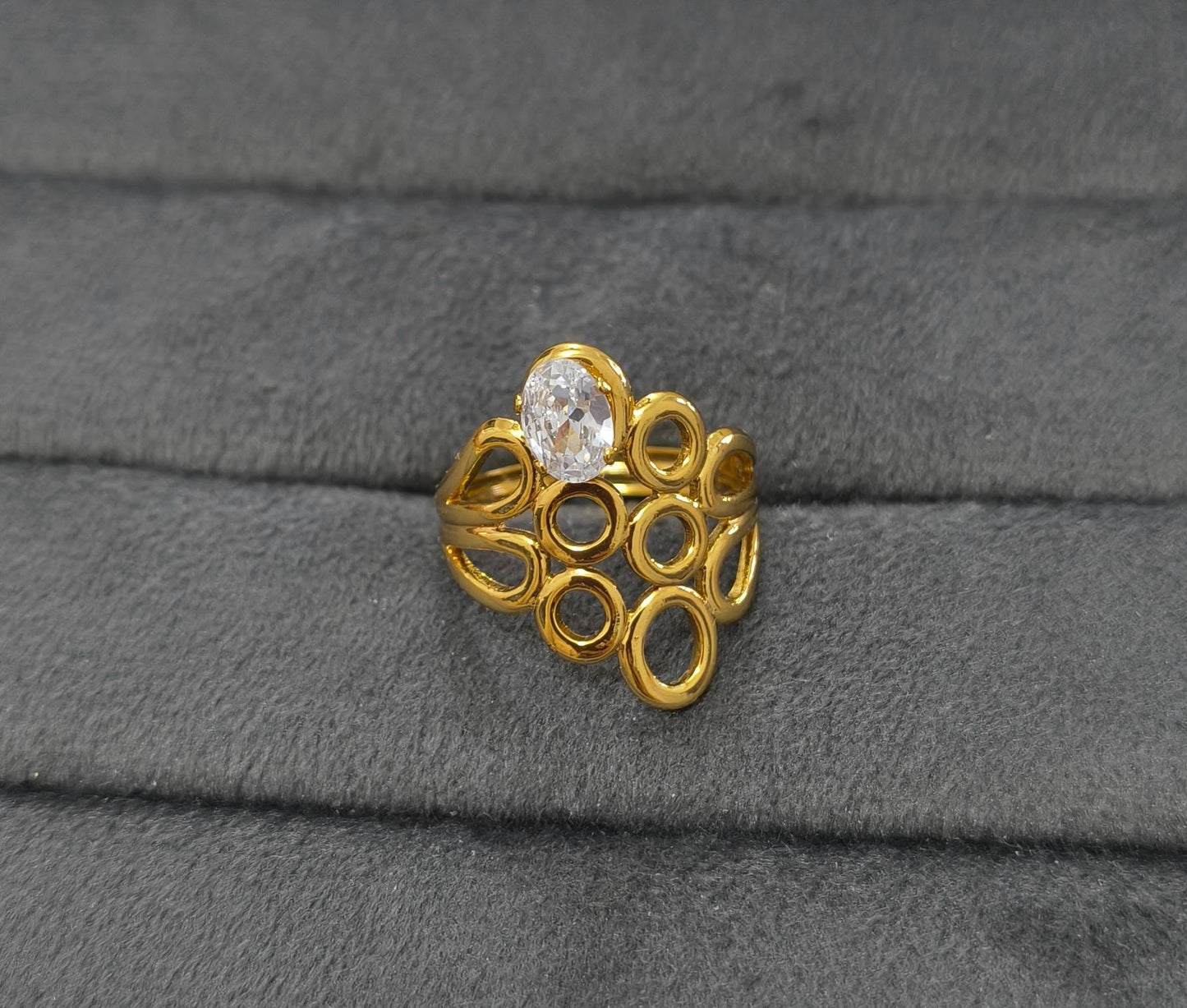 Anti Tarnish Ring Mesh Circle Solitaire Ring 18K Gold Plated