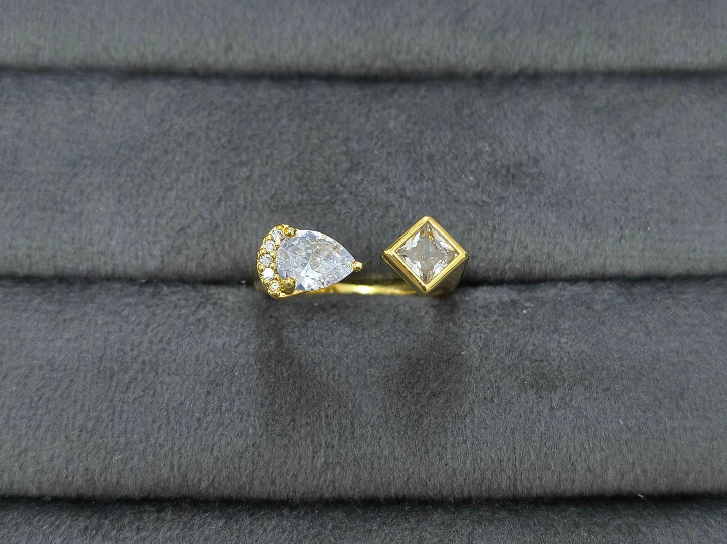 Anti Tarnish Ring Pear & Square Diamond 18K Gold Plated