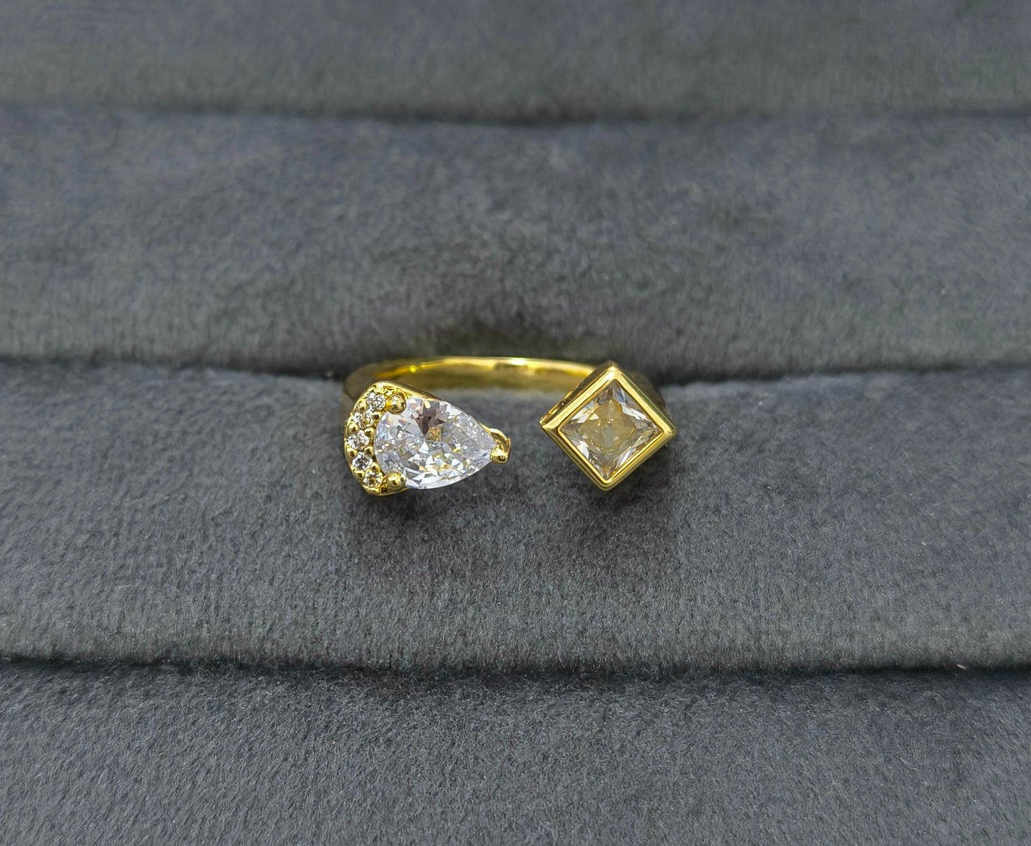 Anti Tarnish Ring Pear & Square Diamond 18K Gold Plated