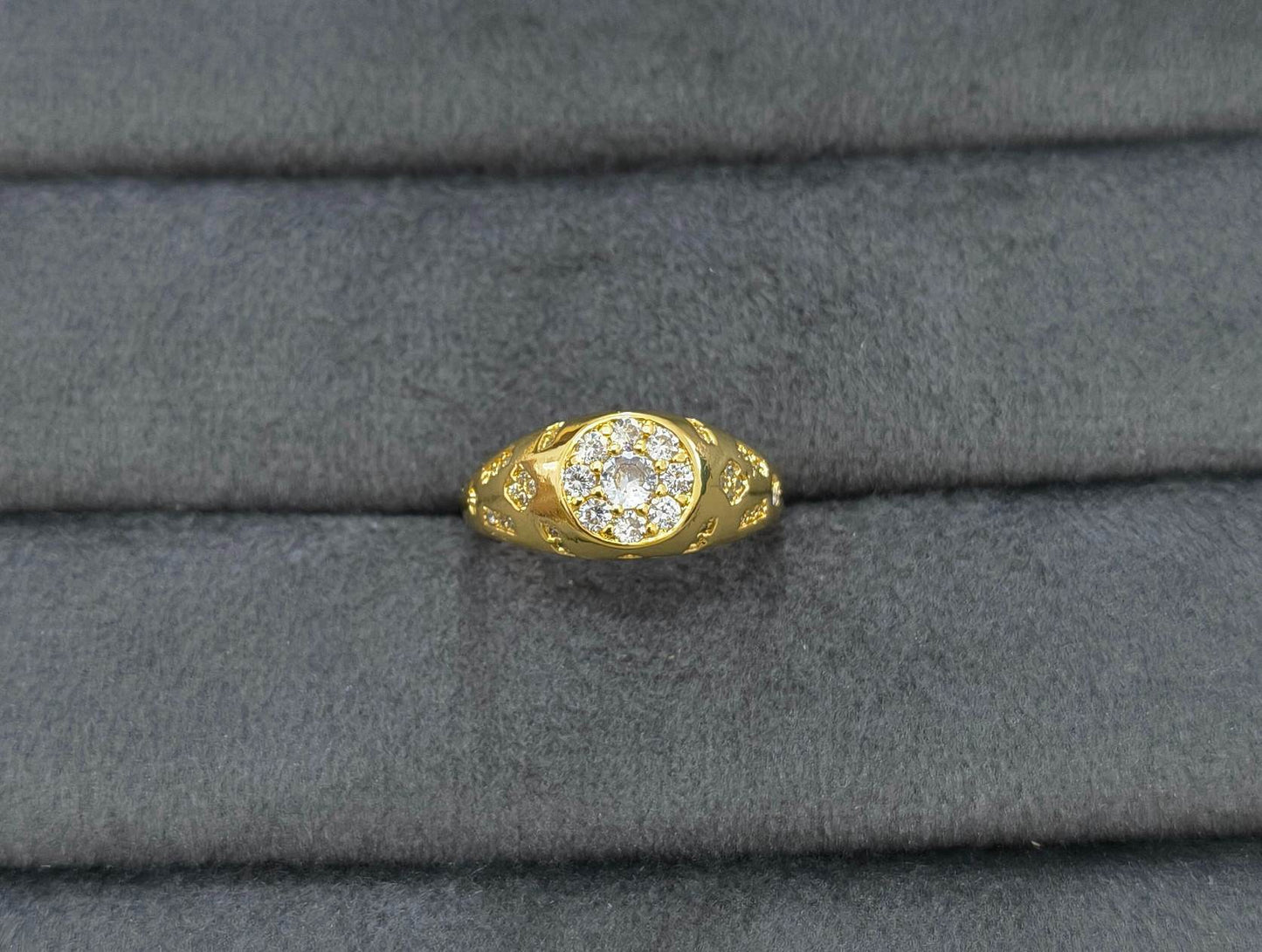 Anti Tarnish Ring Rich Look Diamond 18K Gold Plated