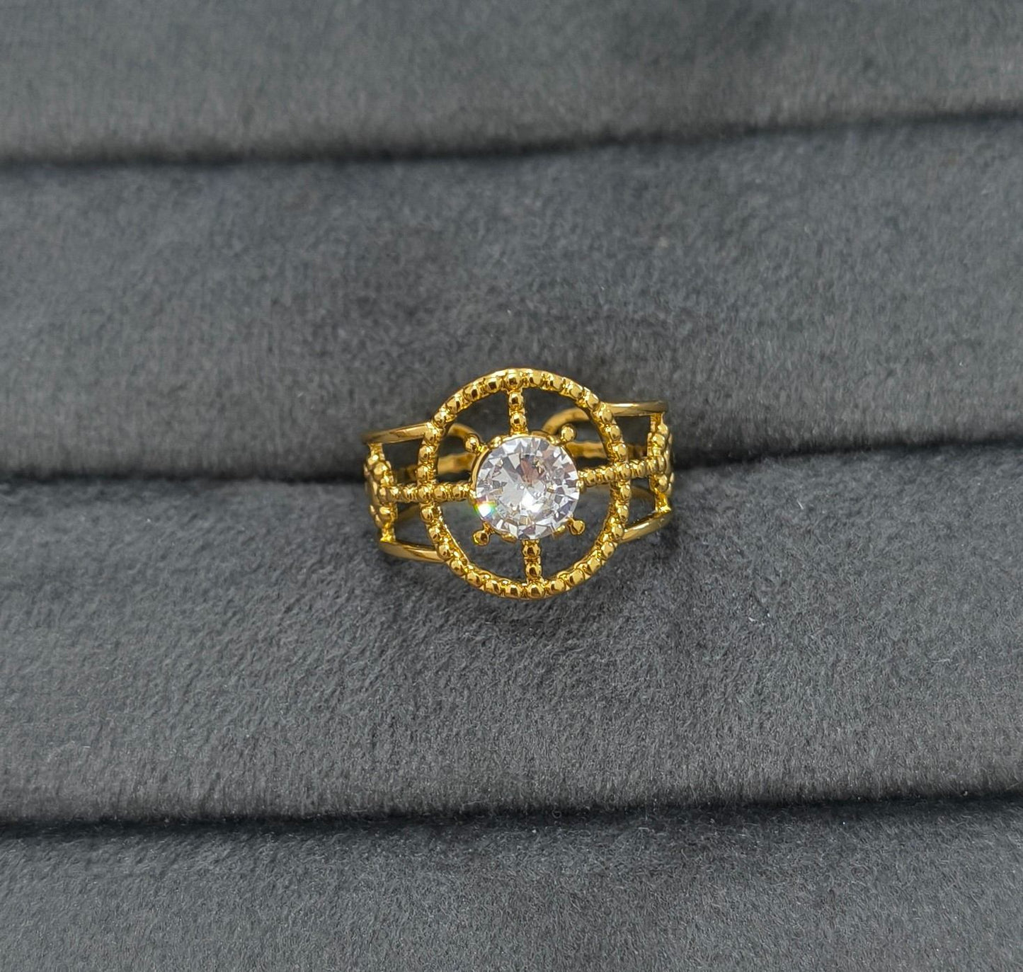 Anti Tarnish Ring Steering Solitaire Ring 18K Gold Plated