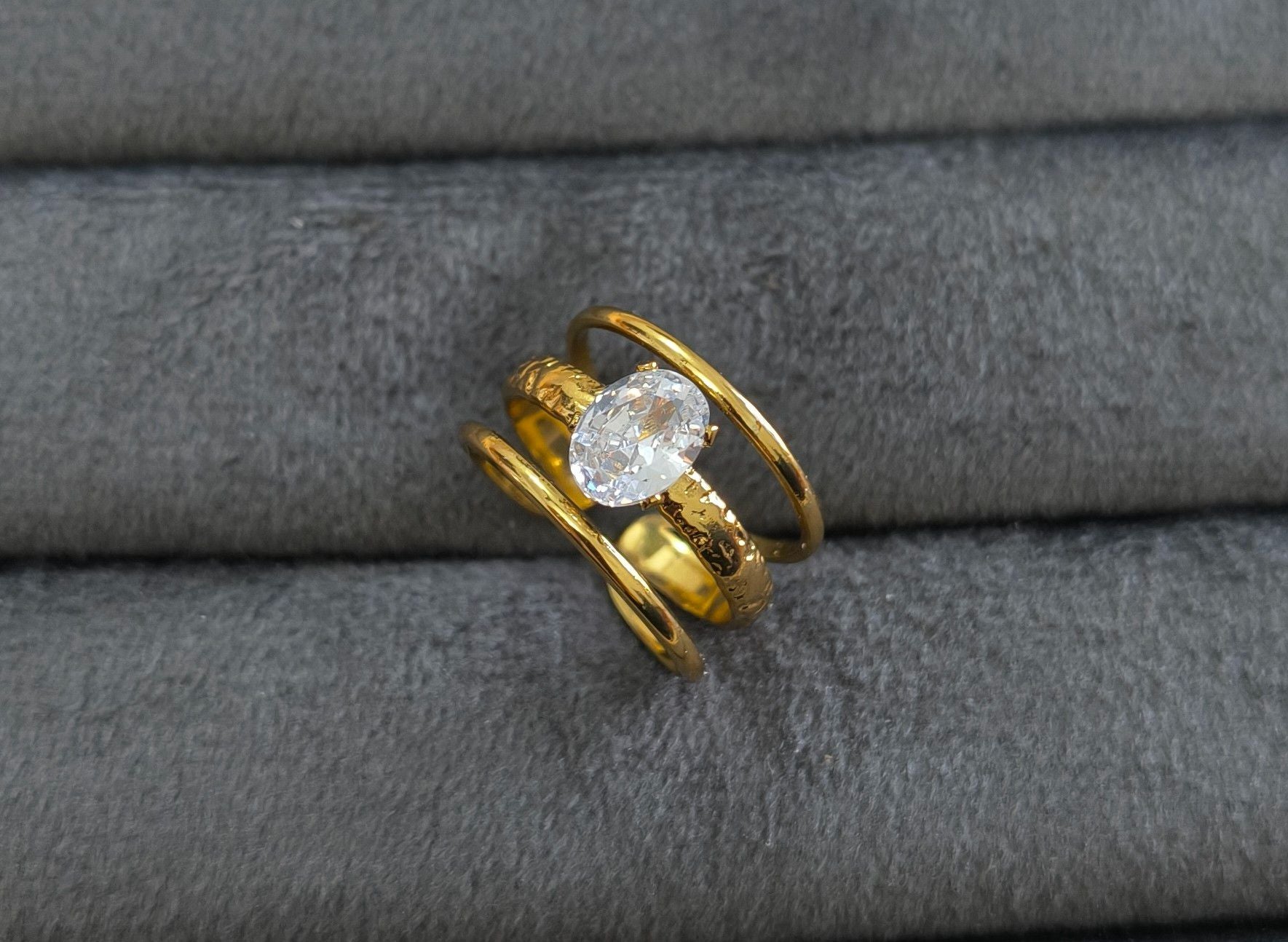 Anti Tarnish Ring The Elegance Solitaire Ring 18K Gold Plated