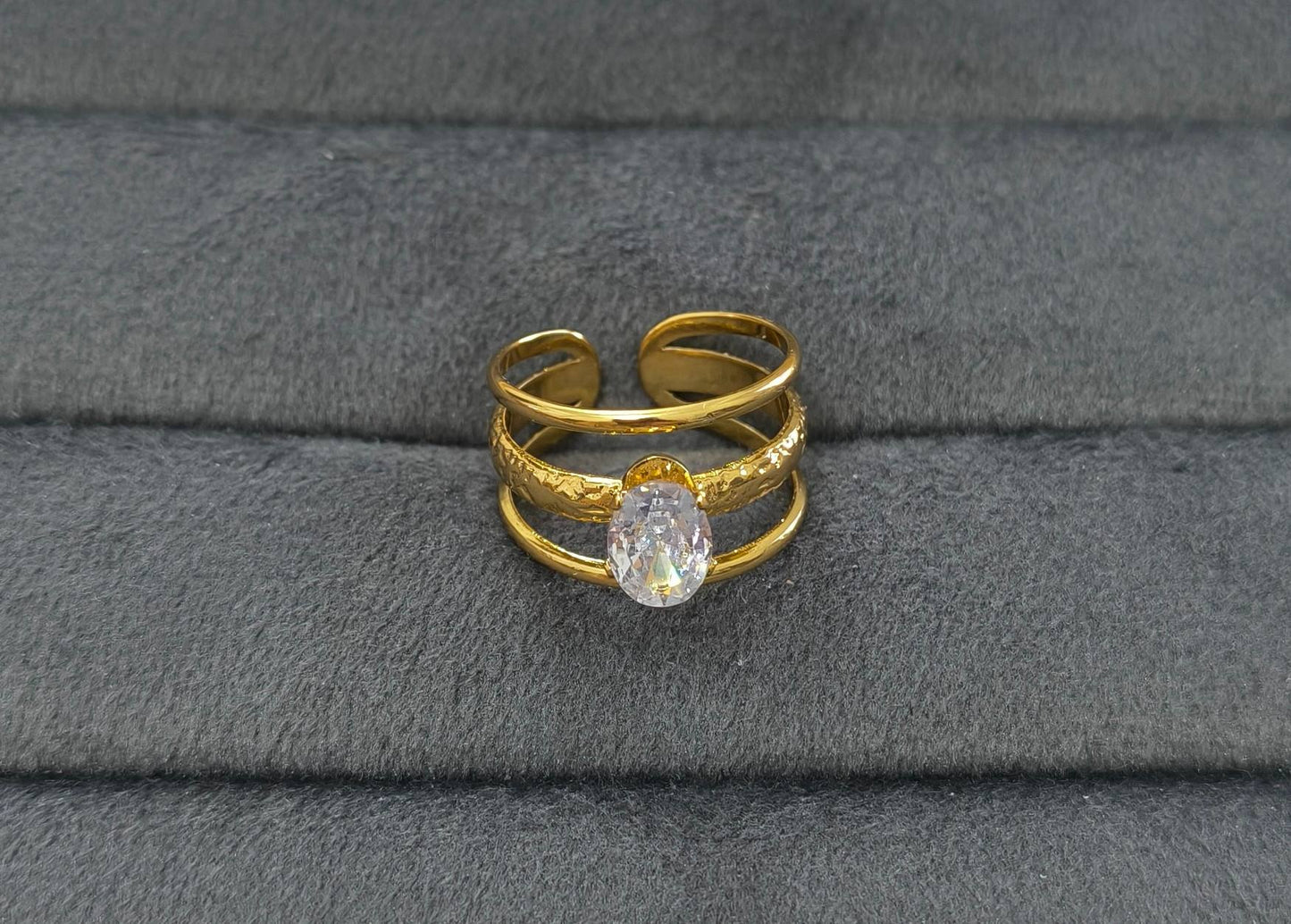 Anti Tarnish Ring The Elegance Solitaire Ring 18K Gold Plated