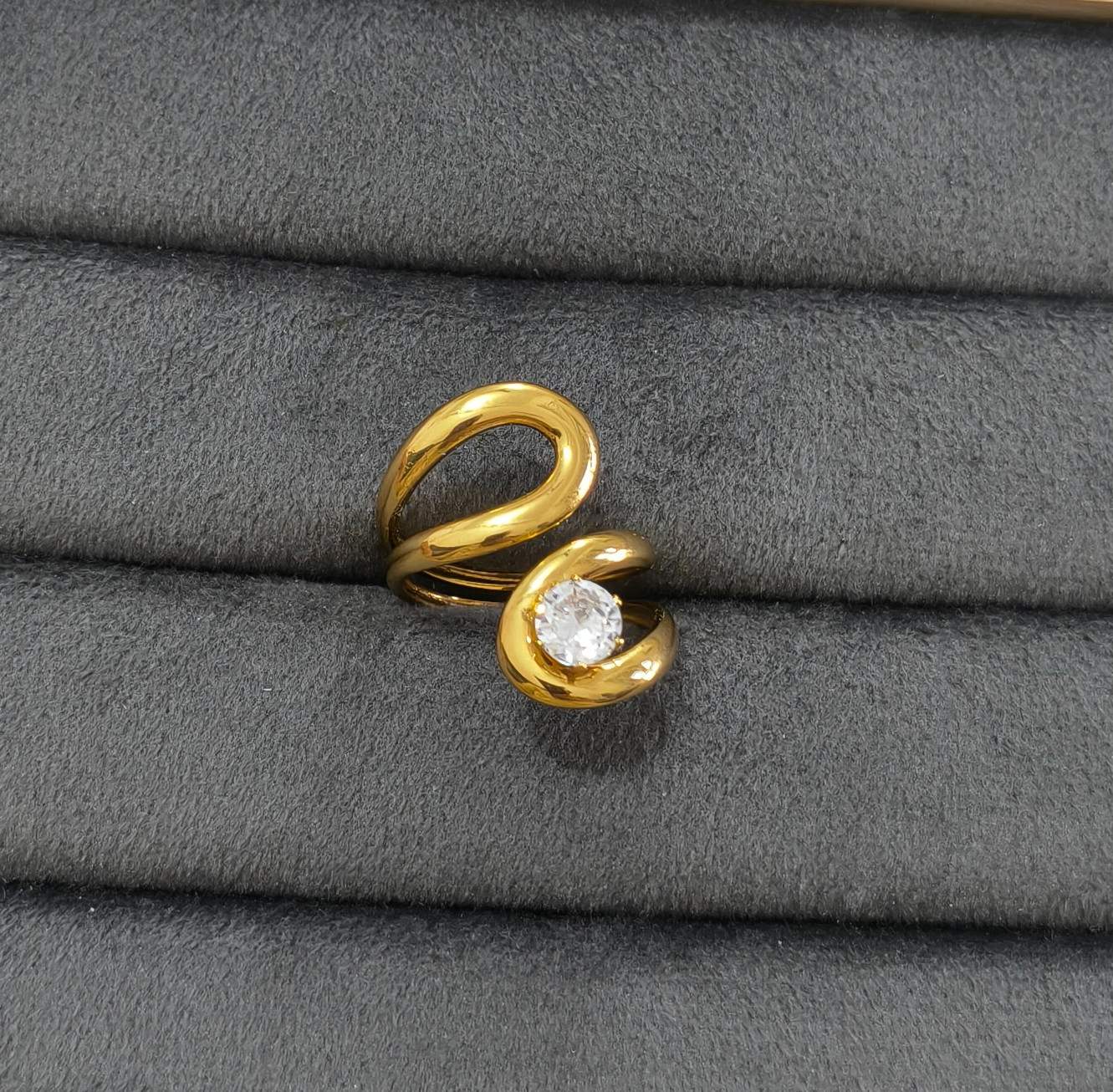 Anti Tarnish Ring Tidal Flow Solitaire Ring 18K Gold Plated