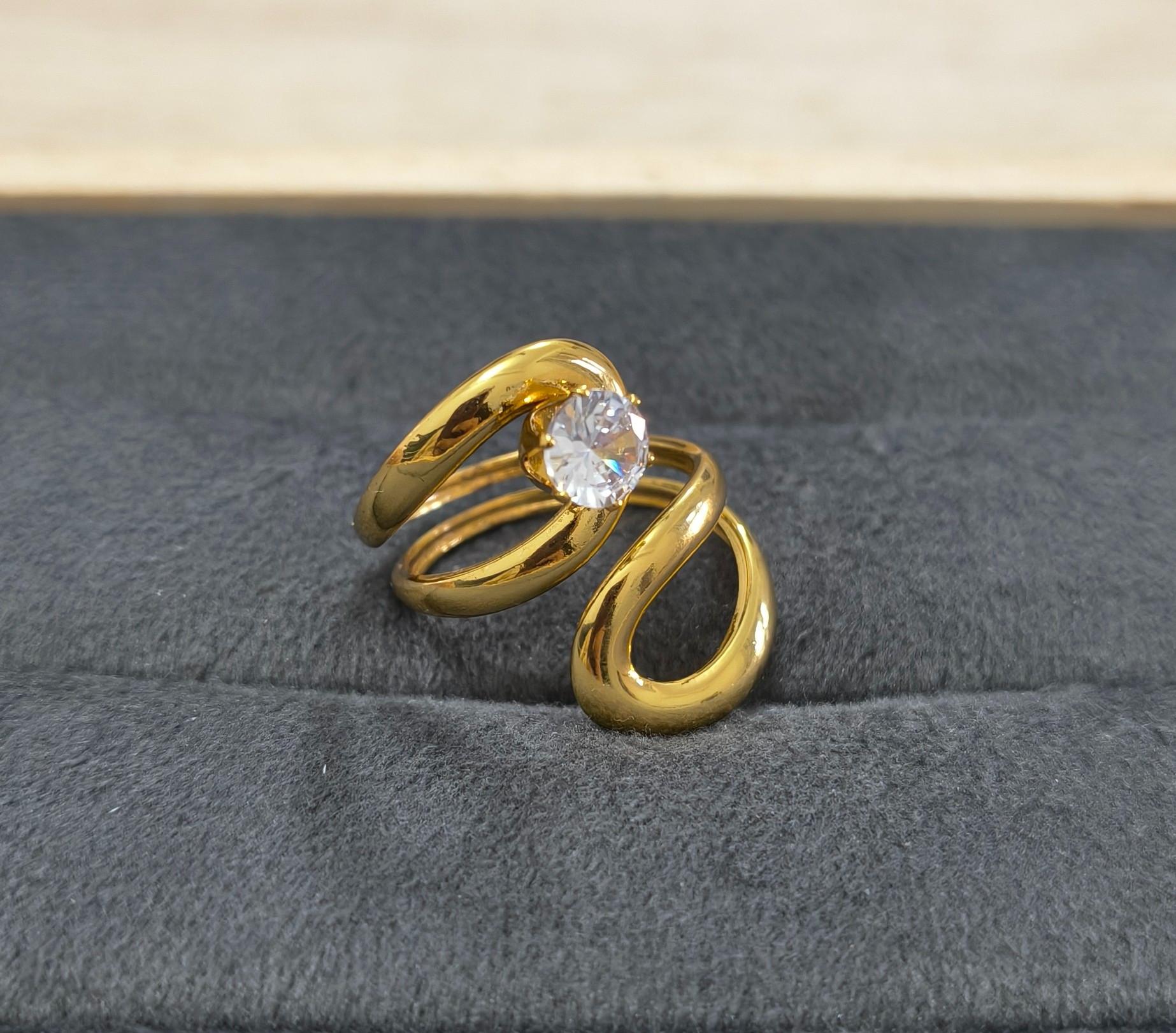 Anti Tarnish Ring Tidal Flow Solitaire Ring 18K Gold Plated