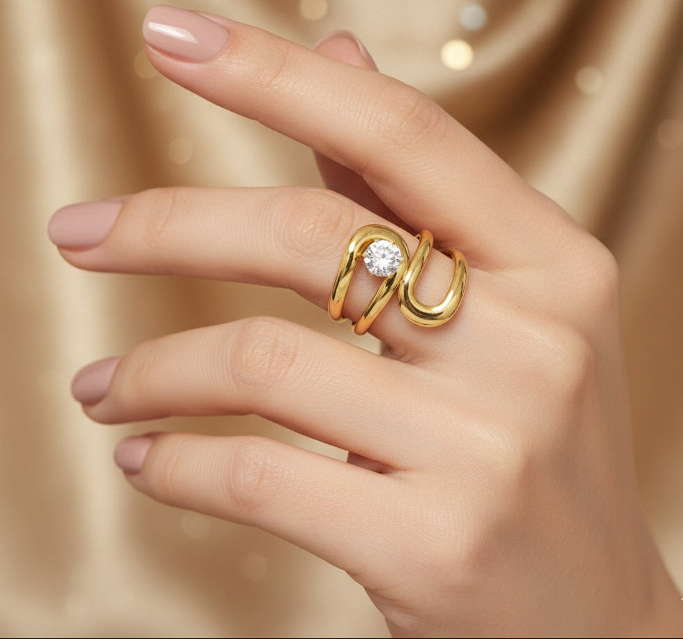 Anti Tarnish Ring Trendy Wave Solitaire Ring 18K Gold Plated