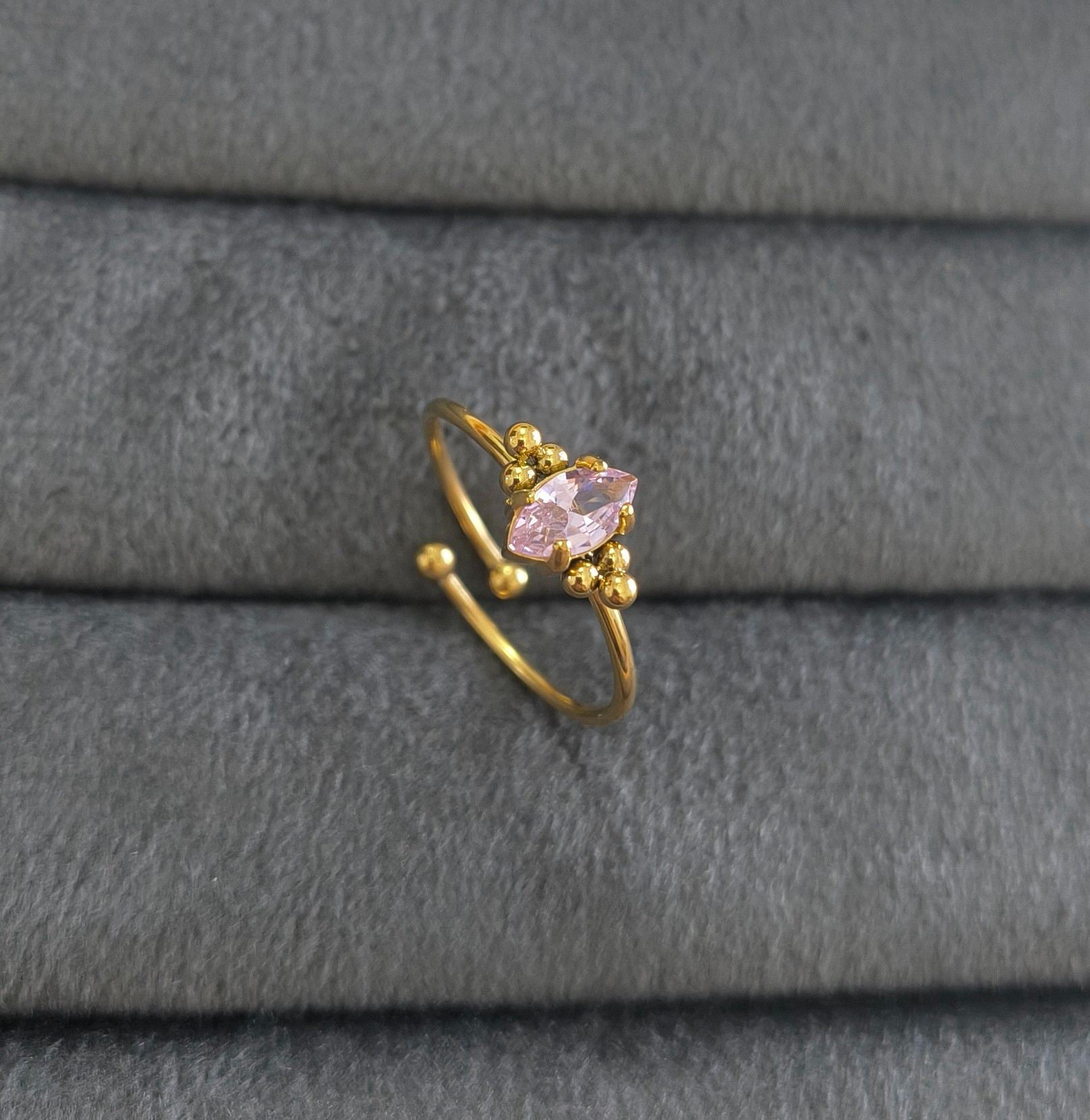 Anti Tarnish Ring Vintage Pink Gem 18K Gold Plated