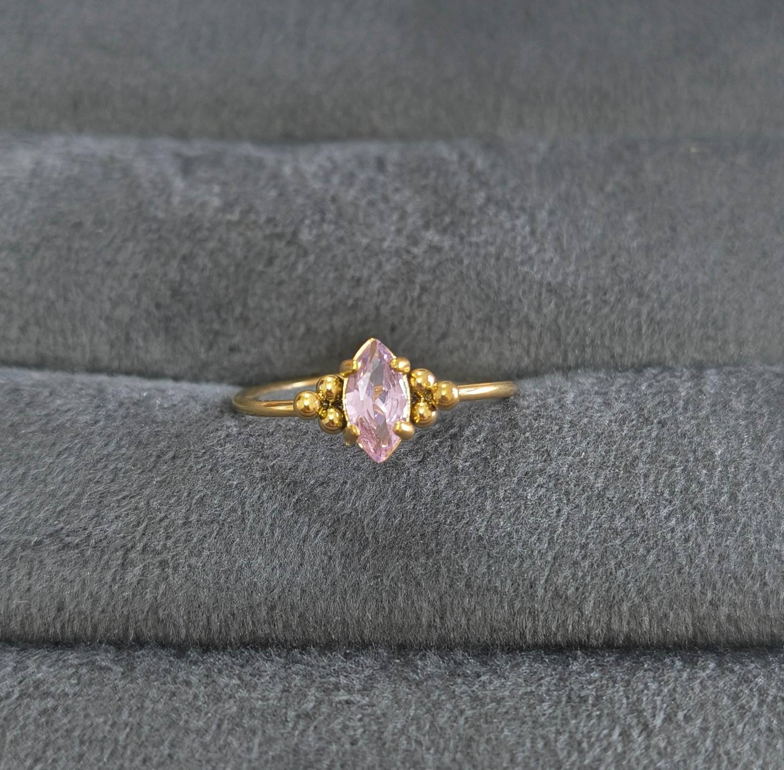 Anti Tarnish Ring Vintage Pink Gem 18K Gold Plated
