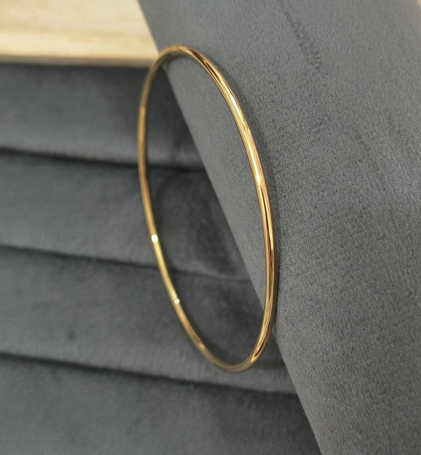Anti Tarnish Round Plain Bangle Bracelet 18K Gold Plated