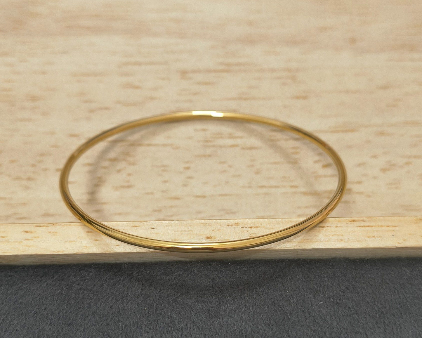 Anti Tarnish Round Plain Bangle Bracelet 18K Gold Plated