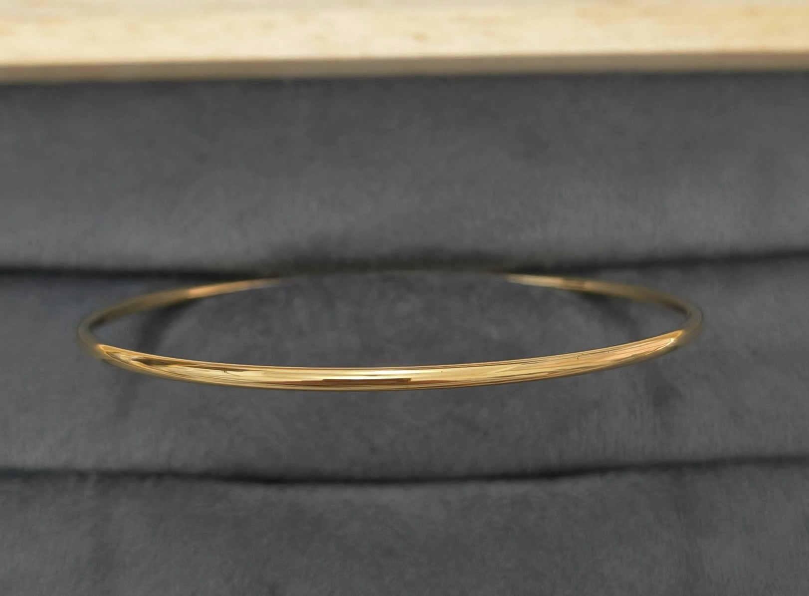 Anti Tarnish Round Plain Bangle Bracelet 18K Gold Plated
