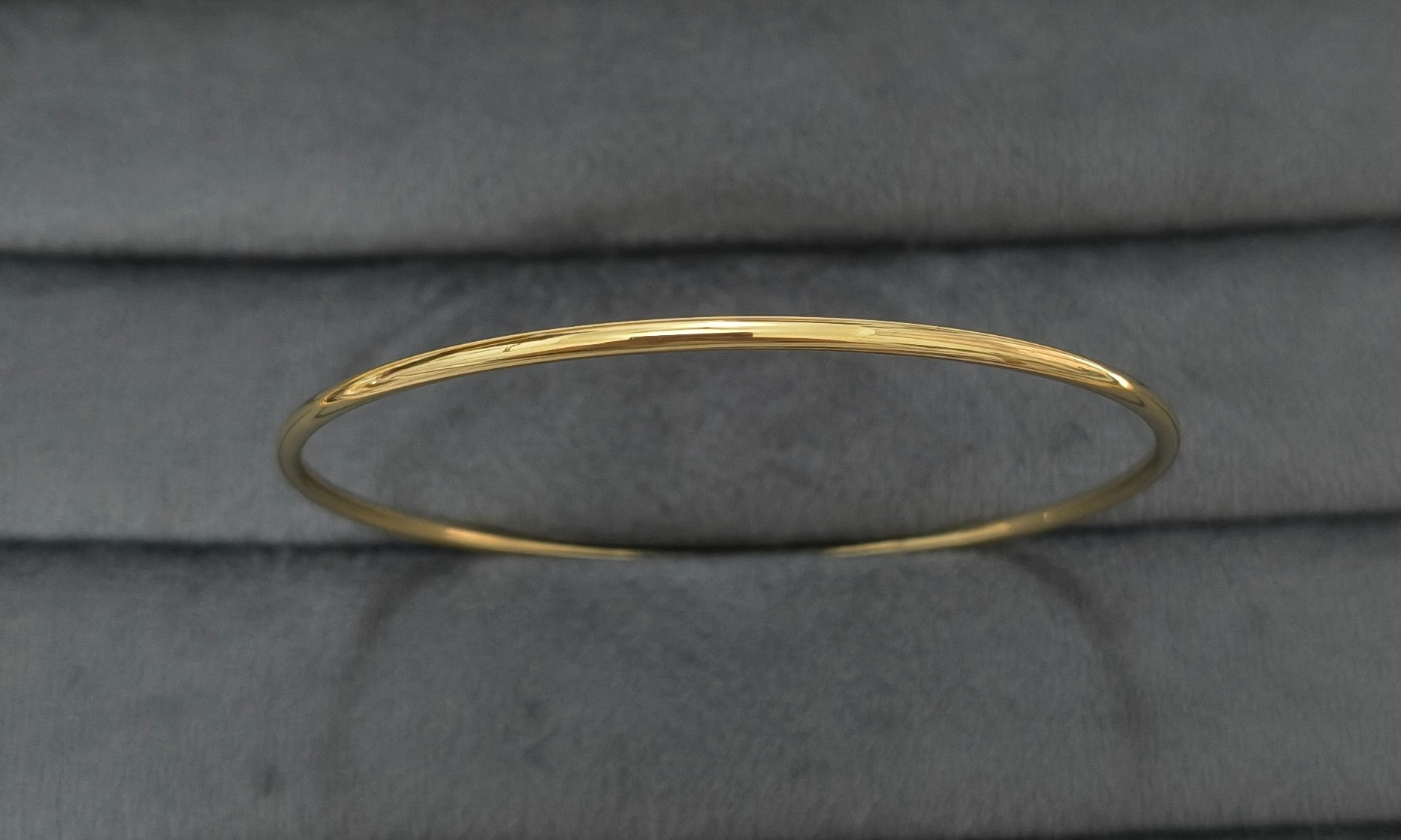 Anti Tarnish Round Plain Bangle Bracelet 18K Gold Plated