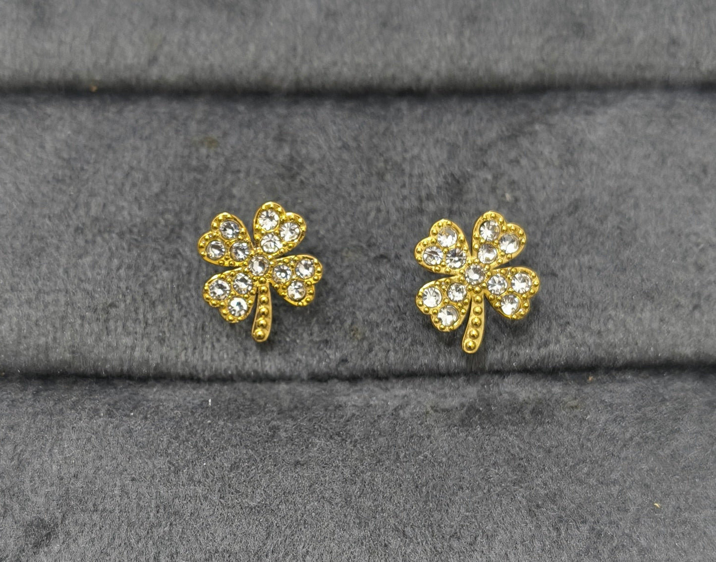Anti Tarnish Shiny Clover Stud Earrings 18K Gold Plated
