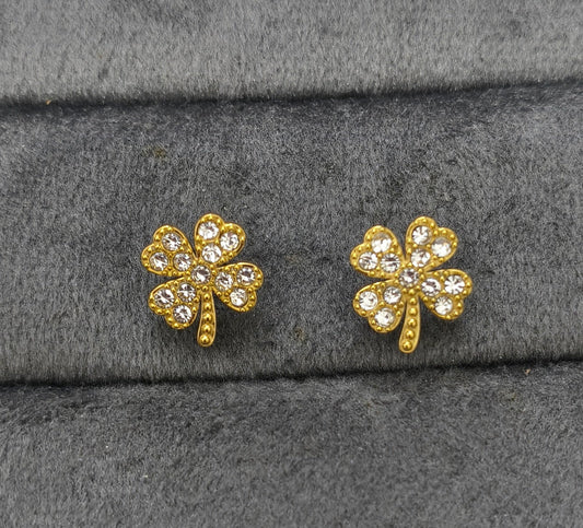 Anti Tarnish Shiny Clover Stud Earrings 18K Gold Plated