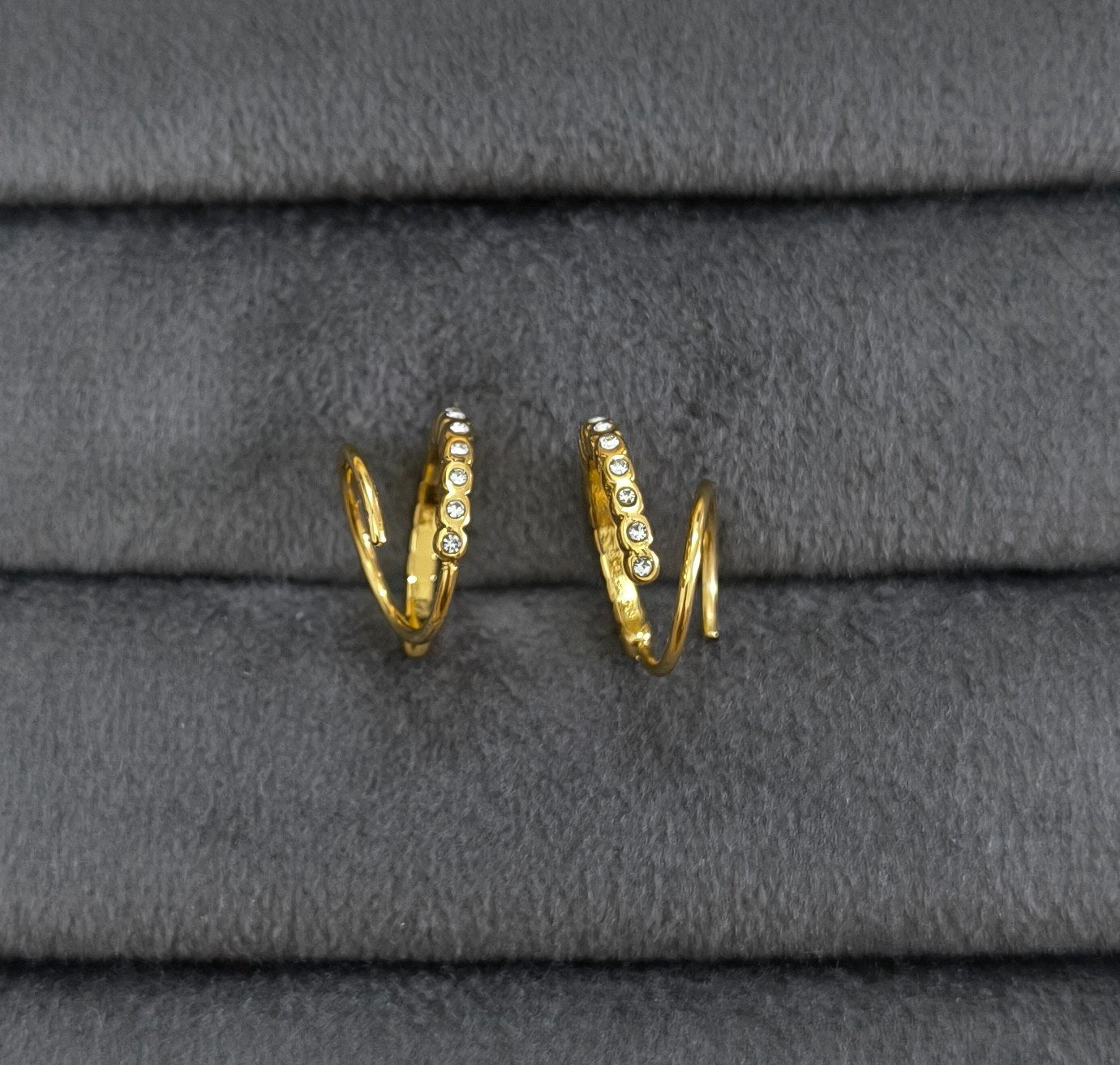 Anti Tarnish Shiny Double Hoop Earrings 18K Gold Plated