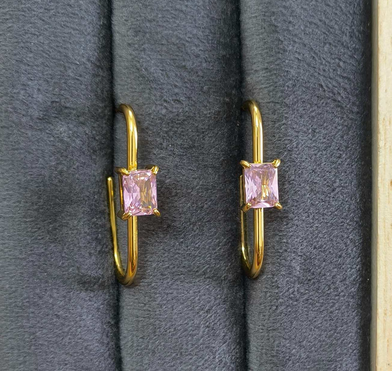Anti Tarnish Shiny Rounded Hoop Earrings 18K Gold Plated