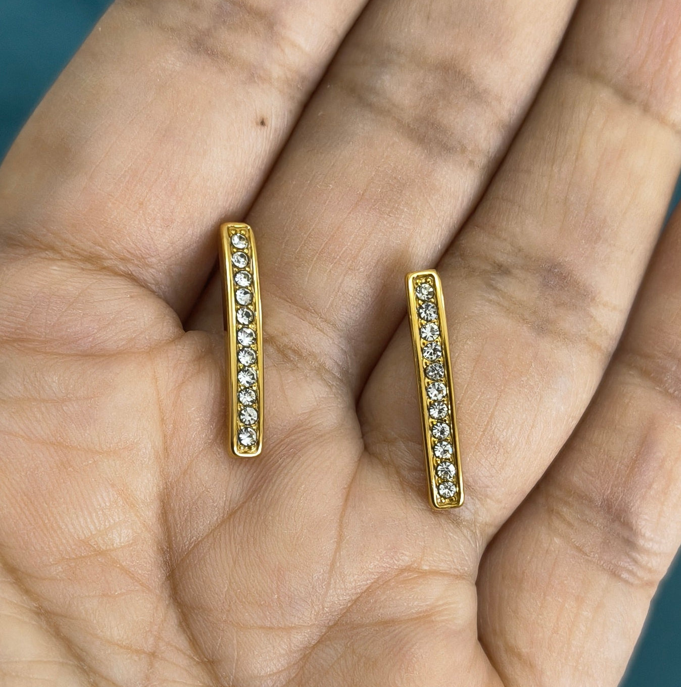 Anti Tarnish Slim Line Solitaire Earrings 18K Gold Plated