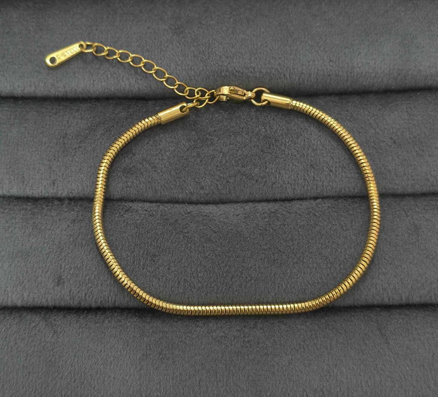 Anti Tarnish Snake Bone Chain Bracelet 18K Gold Plated
