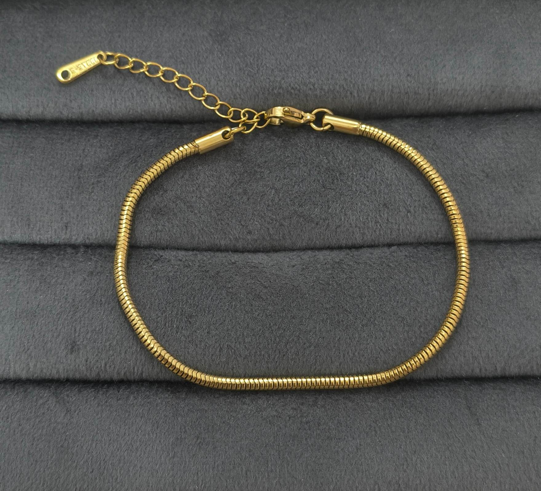 Anti Tarnish Snake Bone Chain Bracelet 18K Gold Plated