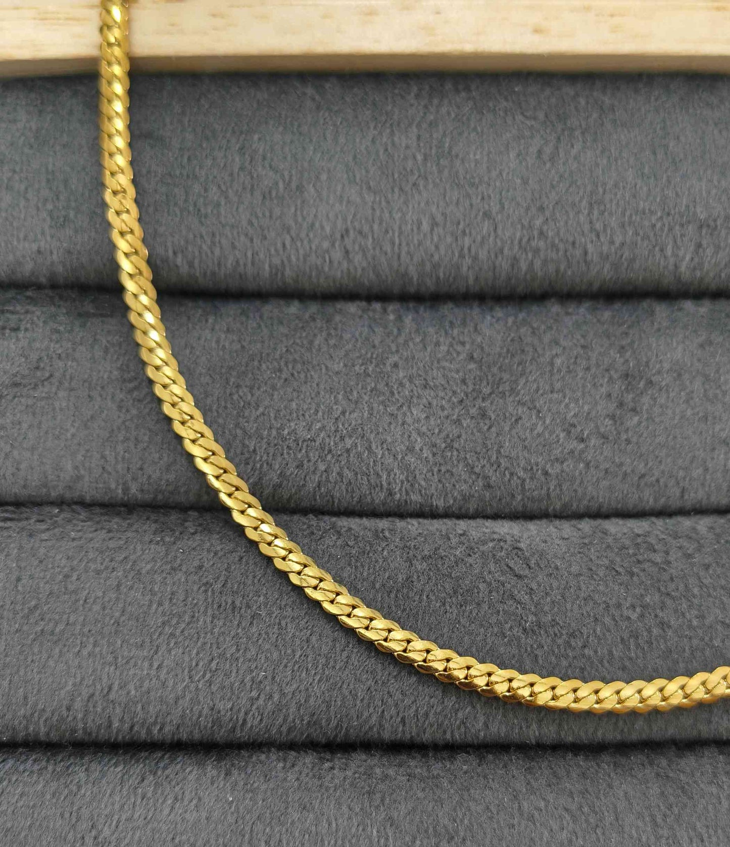 Anti Tarnish Solid Curb Chain 3.5mm 18K Gold Plated